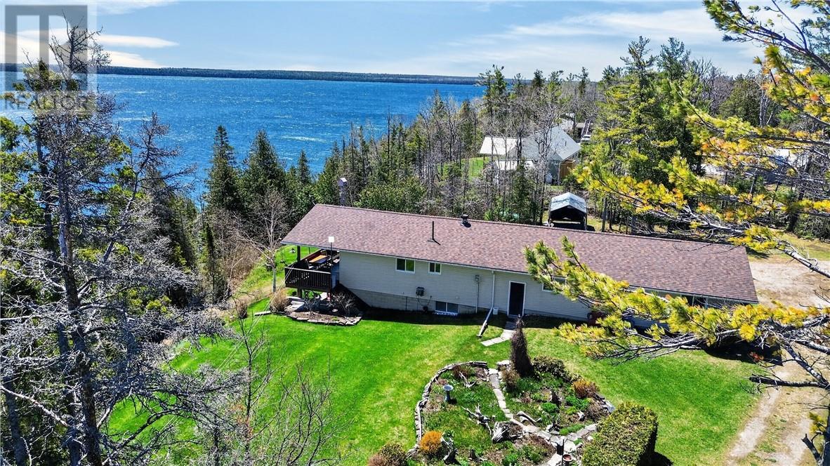 












238 Lonesome Pine Trail

,
Tehkummah, Manitoulin Island,




Ontario
P0P2C0

