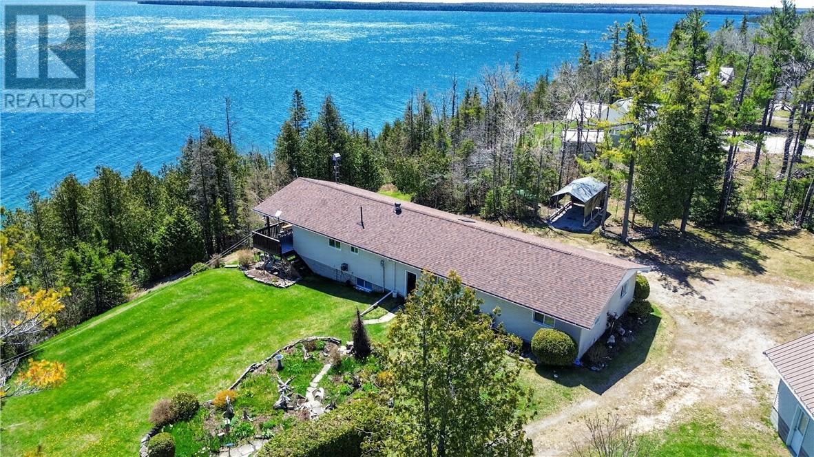 












238 Lonesome Pine Trail

,
Tehkummah, Manitoulin Island,




Ontario
P0P2C0

