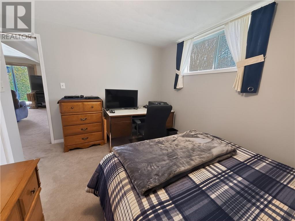 












238 Lonesome Pine Trail

,
Tehkummah, Manitoulin Island,




Ontario
P0P2C0

