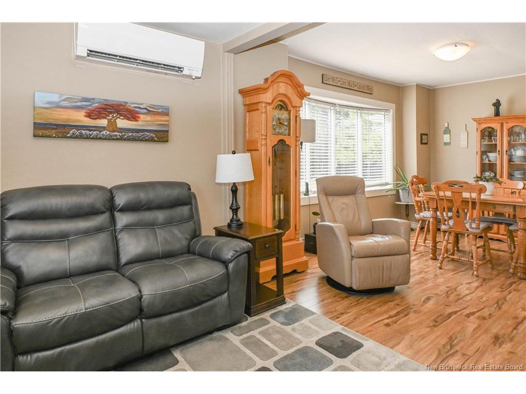 









3799


Principale

ST,
Tracadie,




NB
E1X 1E3

