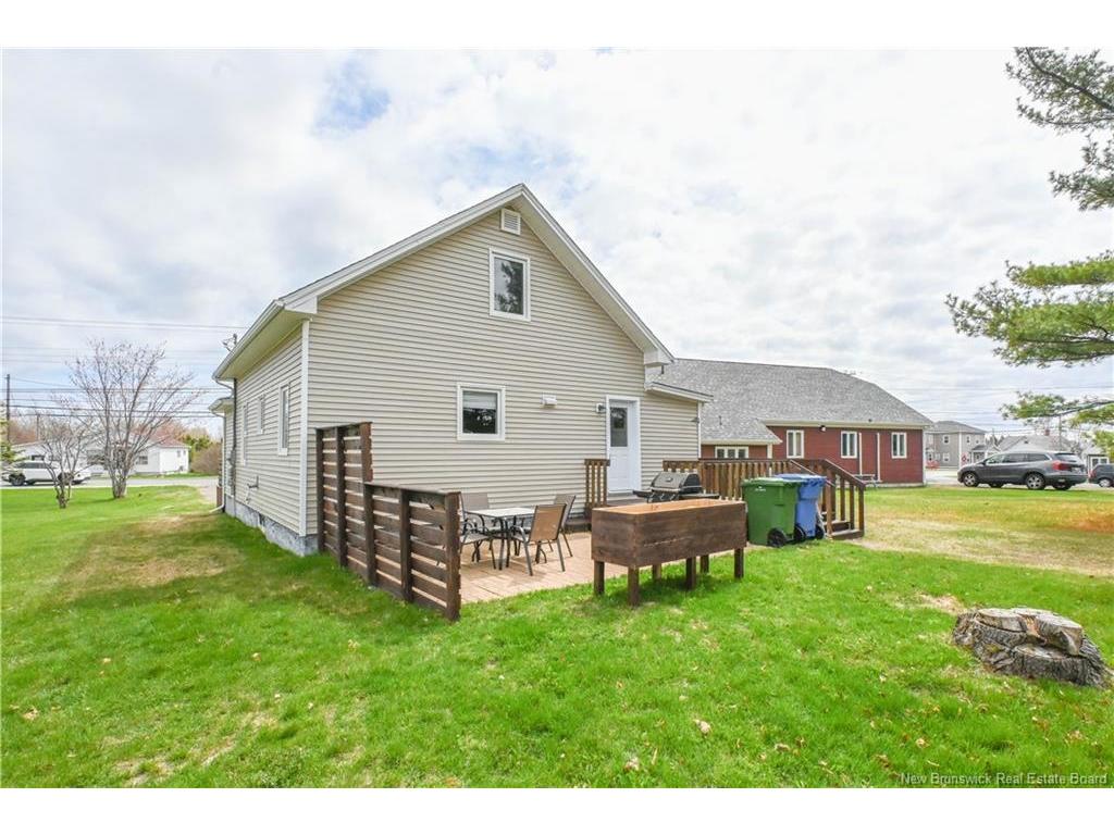 









3799


Principale

ST,
Tracadie,




NB
E1X 1E3


