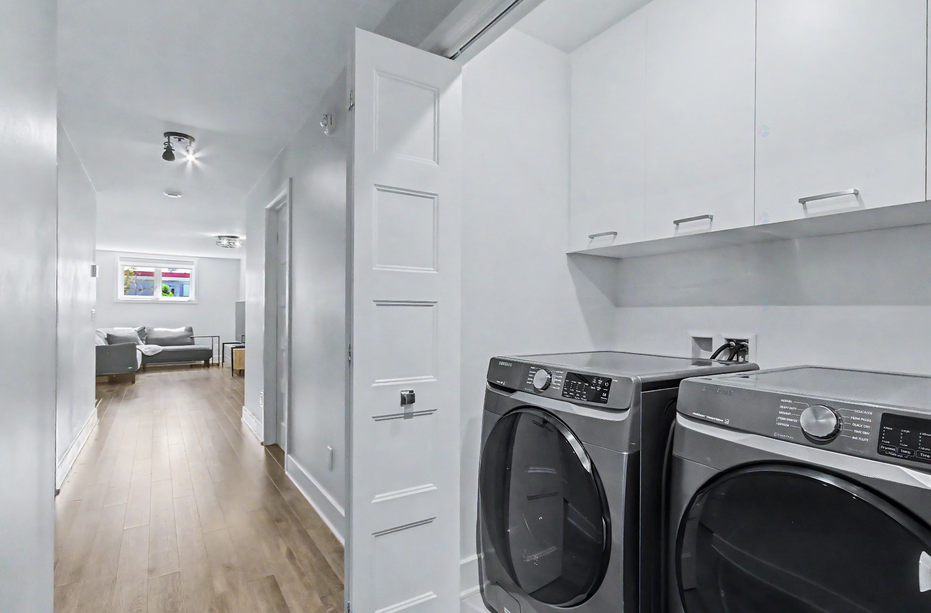 









545


Boul. Clairevue O.

, 102,
Saint-Bruno-de-Montarville,




QC
J3V6B2


