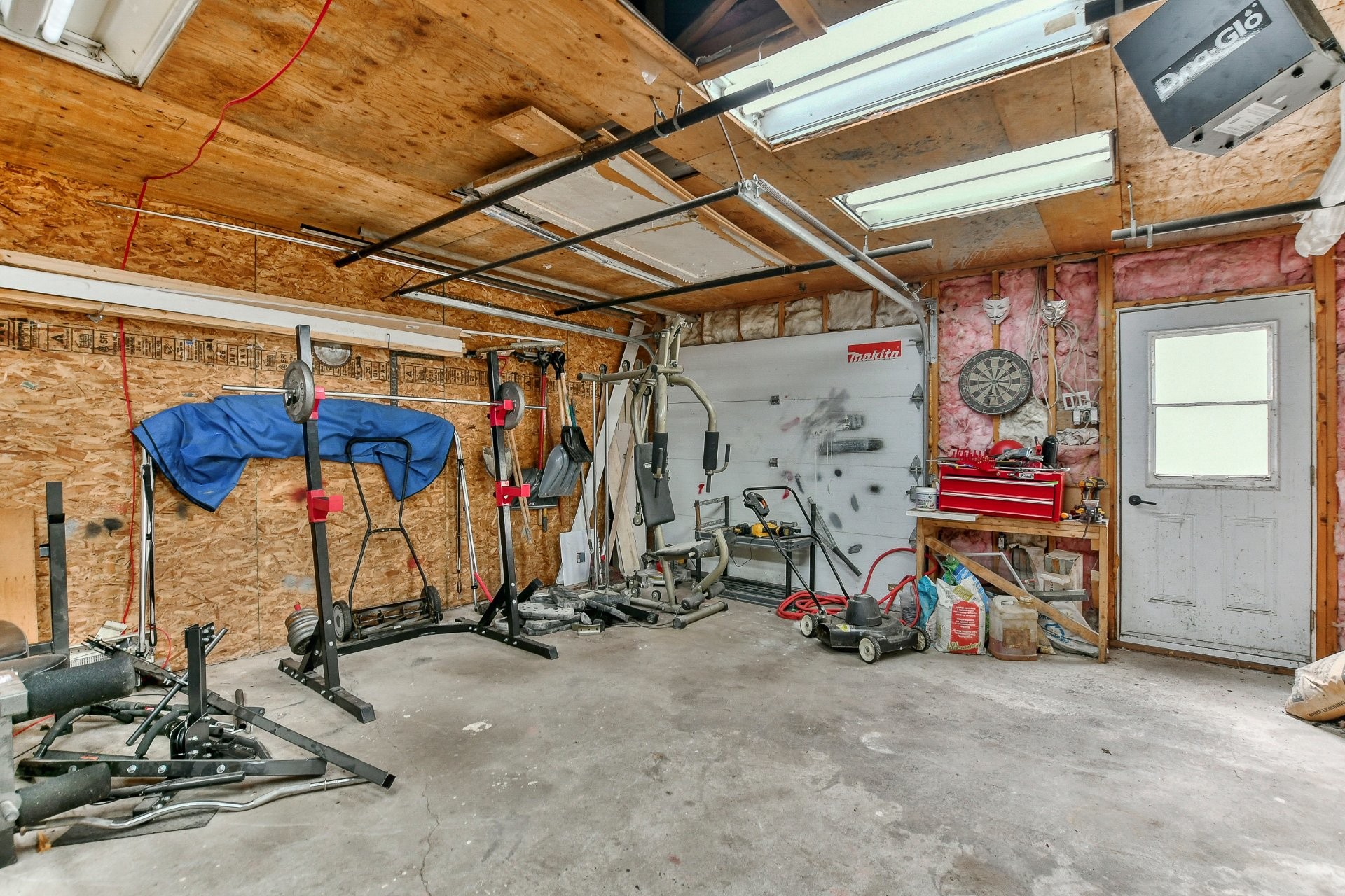 









7


Rue Masson

,
Saint-Roch-de-l'Achigan,




QC
J0K3H0

