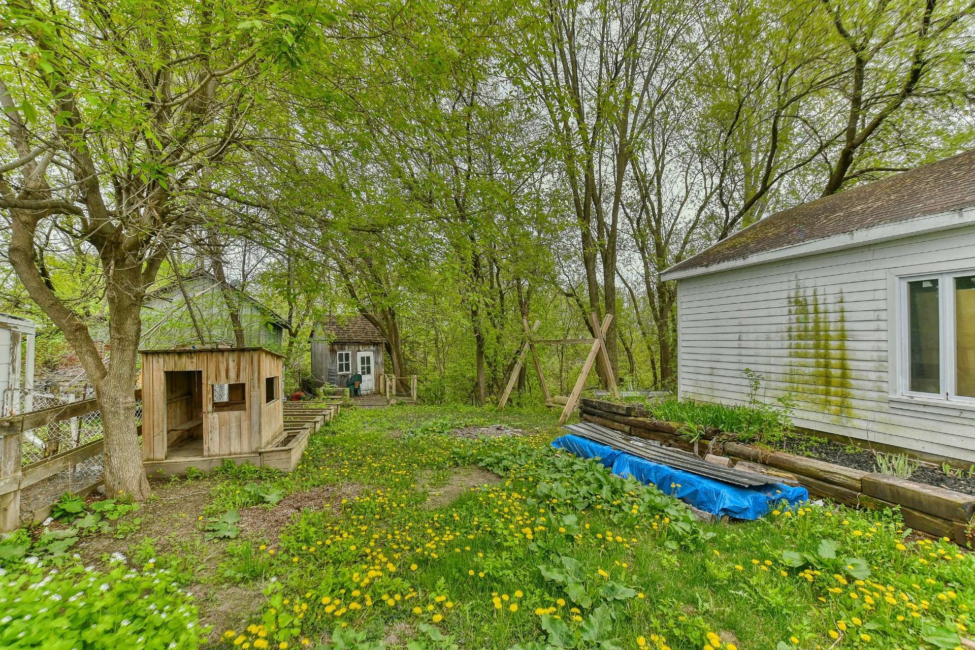 









7


Rue Masson

,
Saint-Roch-de-l'Achigan,




QC
J0K3H0

