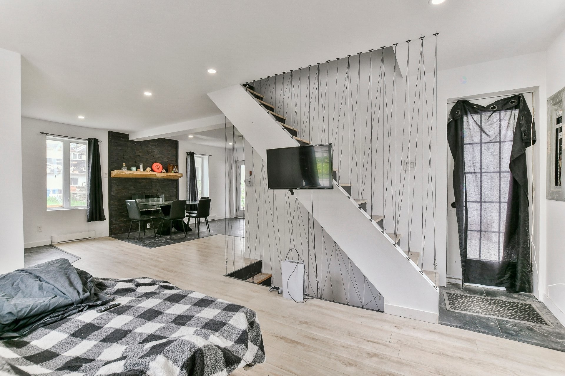 









7


Rue Masson

,
Saint-Roch-de-l'Achigan,




QC
J0K3H0

