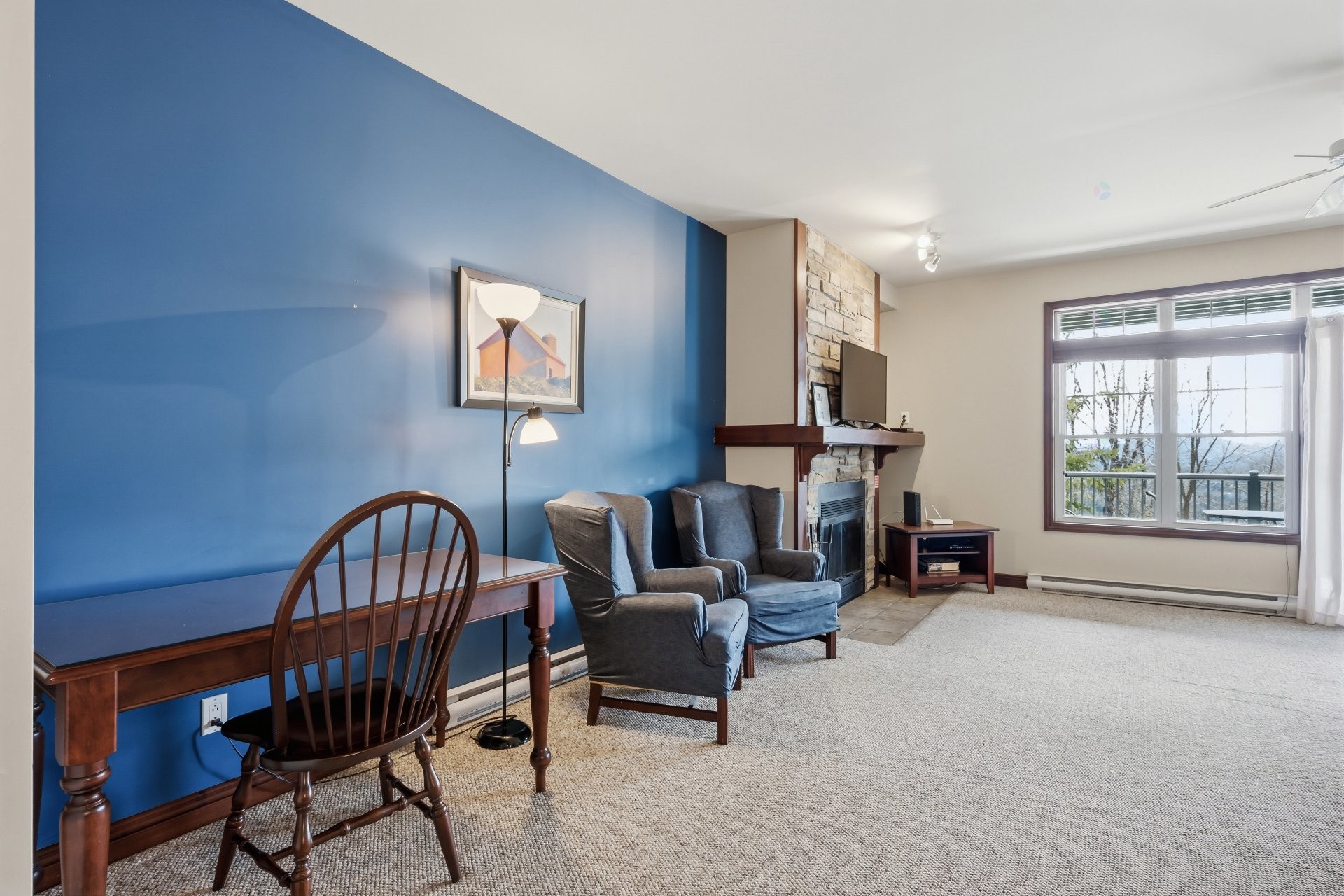 









300


Rue du Mont-Plaisant

, 4,
Mont-Tremblant,




QC
J8E1L2

