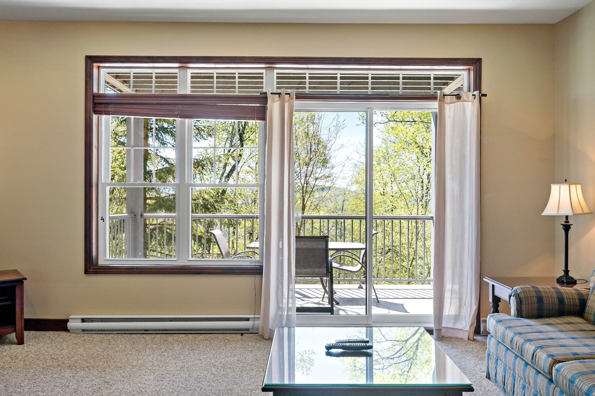 









300


Rue du Mont-Plaisant

, 4,
Mont-Tremblant,




QC
J8E1L2

