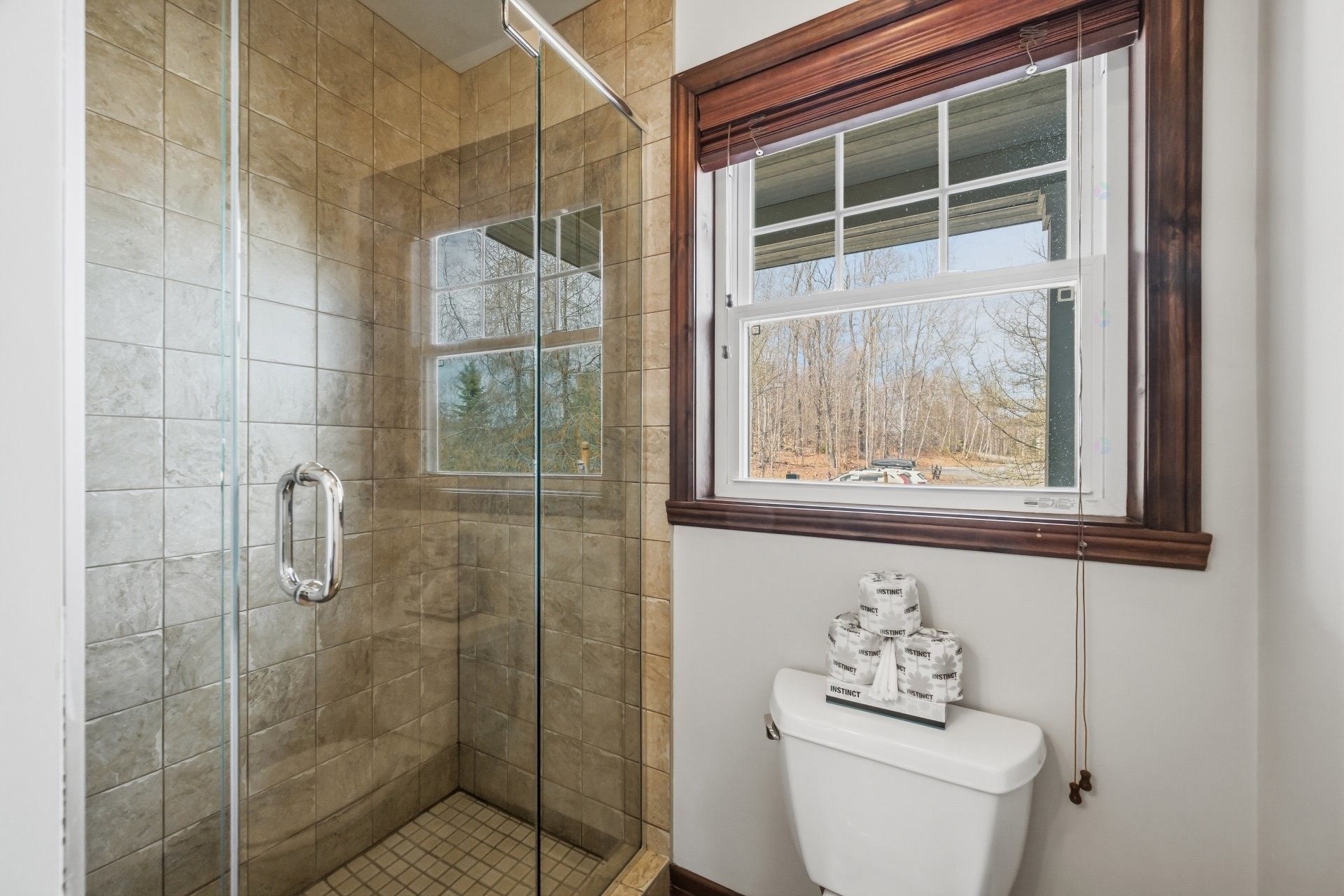 









300


Rue du Mont-Plaisant

, 4,
Mont-Tremblant,




QC
J8E1L2

