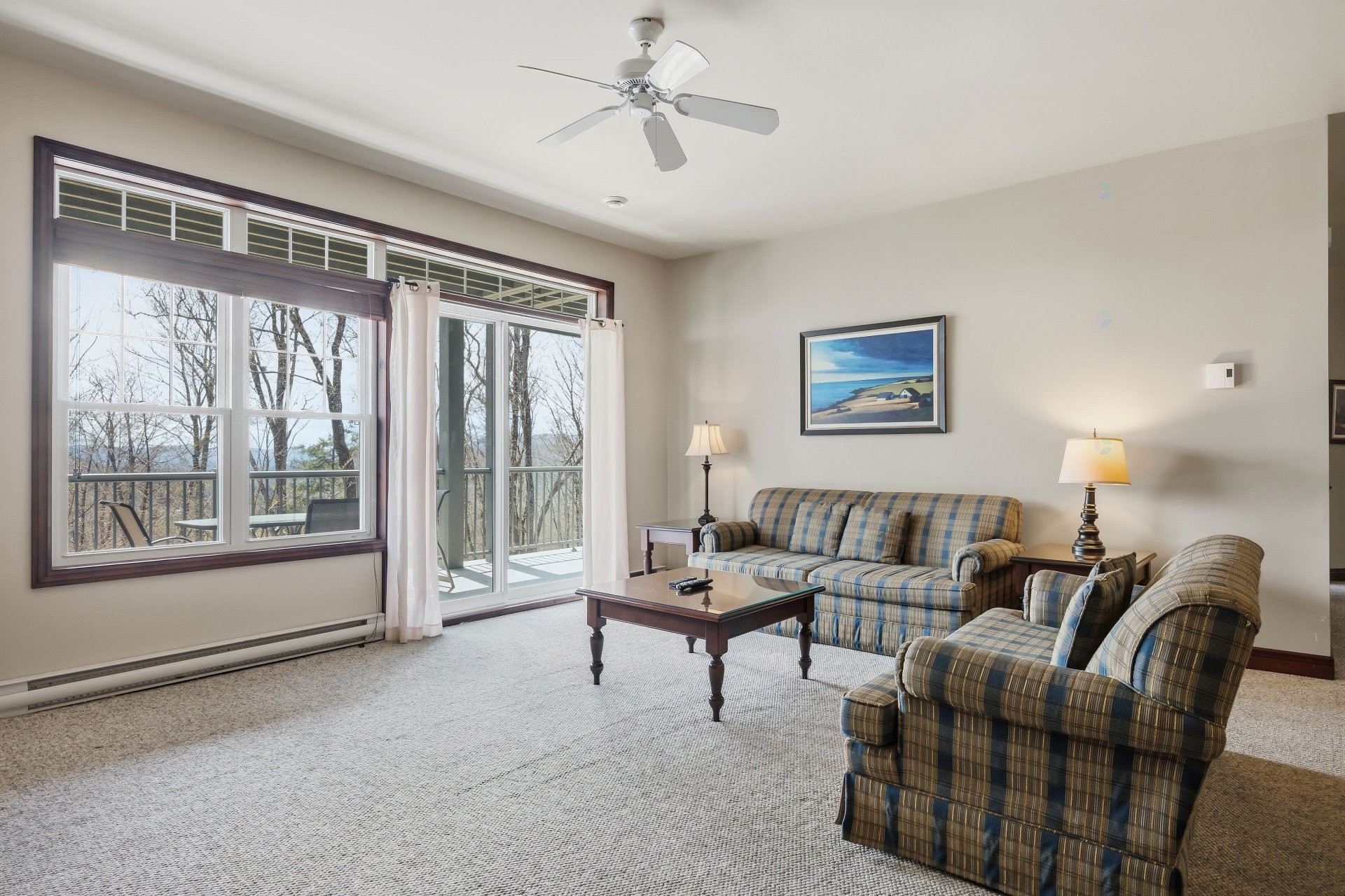 









300


Rue du Mont-Plaisant

, 4,
Mont-Tremblant,




QC
J8E1L2

