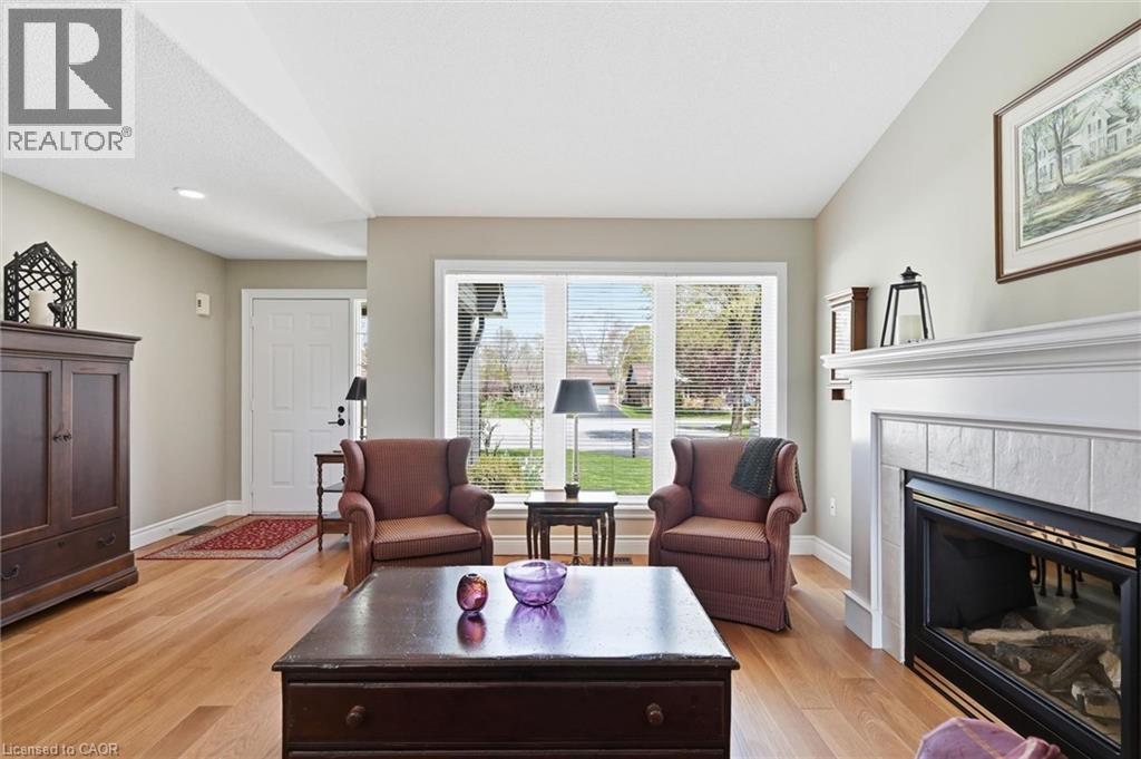 












15 BAYSHORE Court

,
Port Dover,




Ontario
N0A1N7


