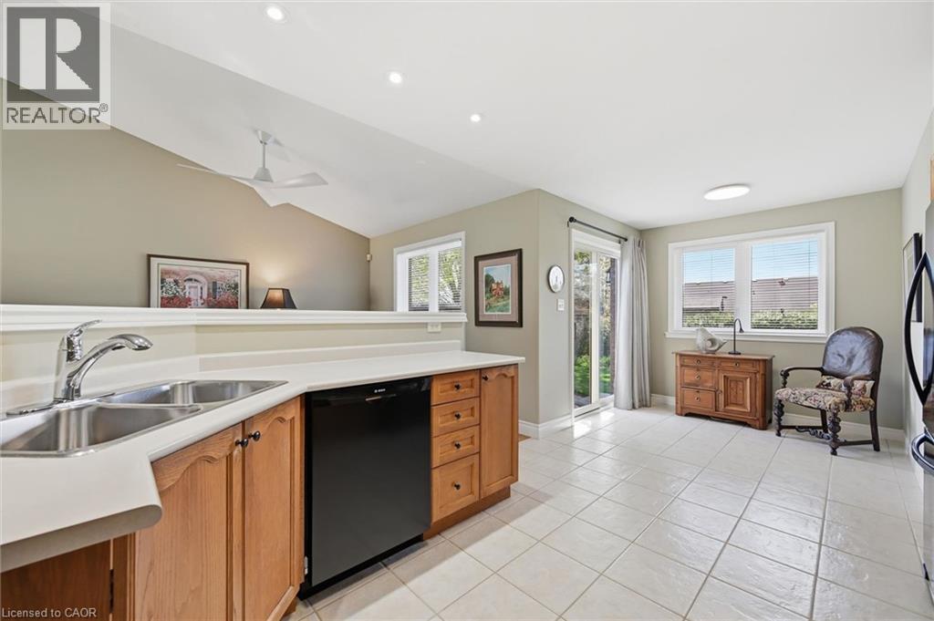 












15 BAYSHORE Court

,
Port Dover,




Ontario
N0A1N7

