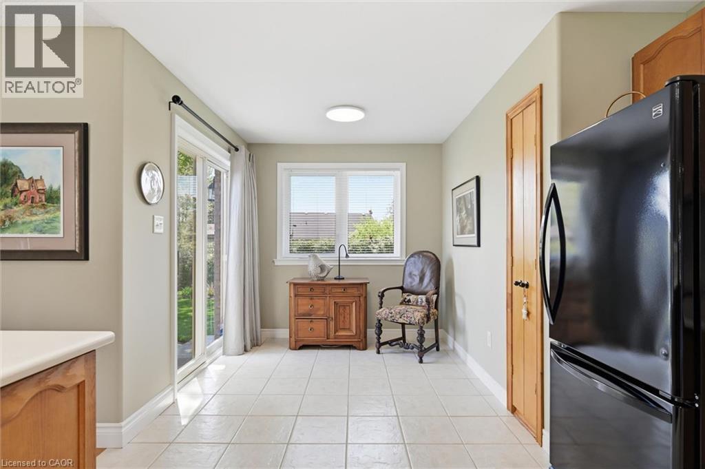 












15 BAYSHORE Court

,
Port Dover,




Ontario
N0A1N7

