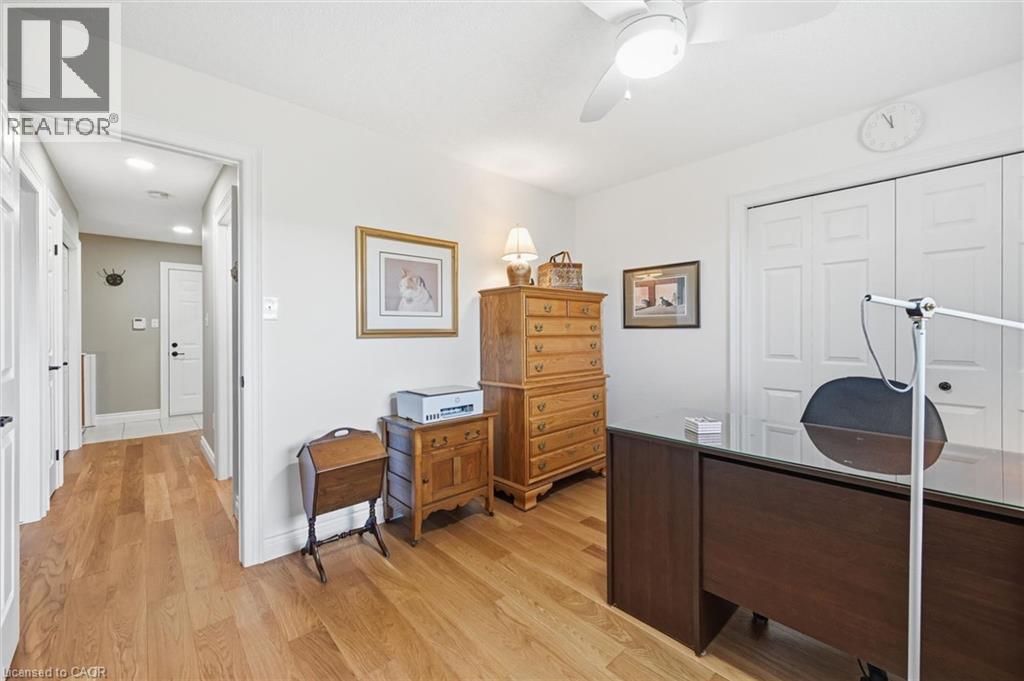












15 BAYSHORE Court

,
Port Dover,




Ontario
N0A1N7

