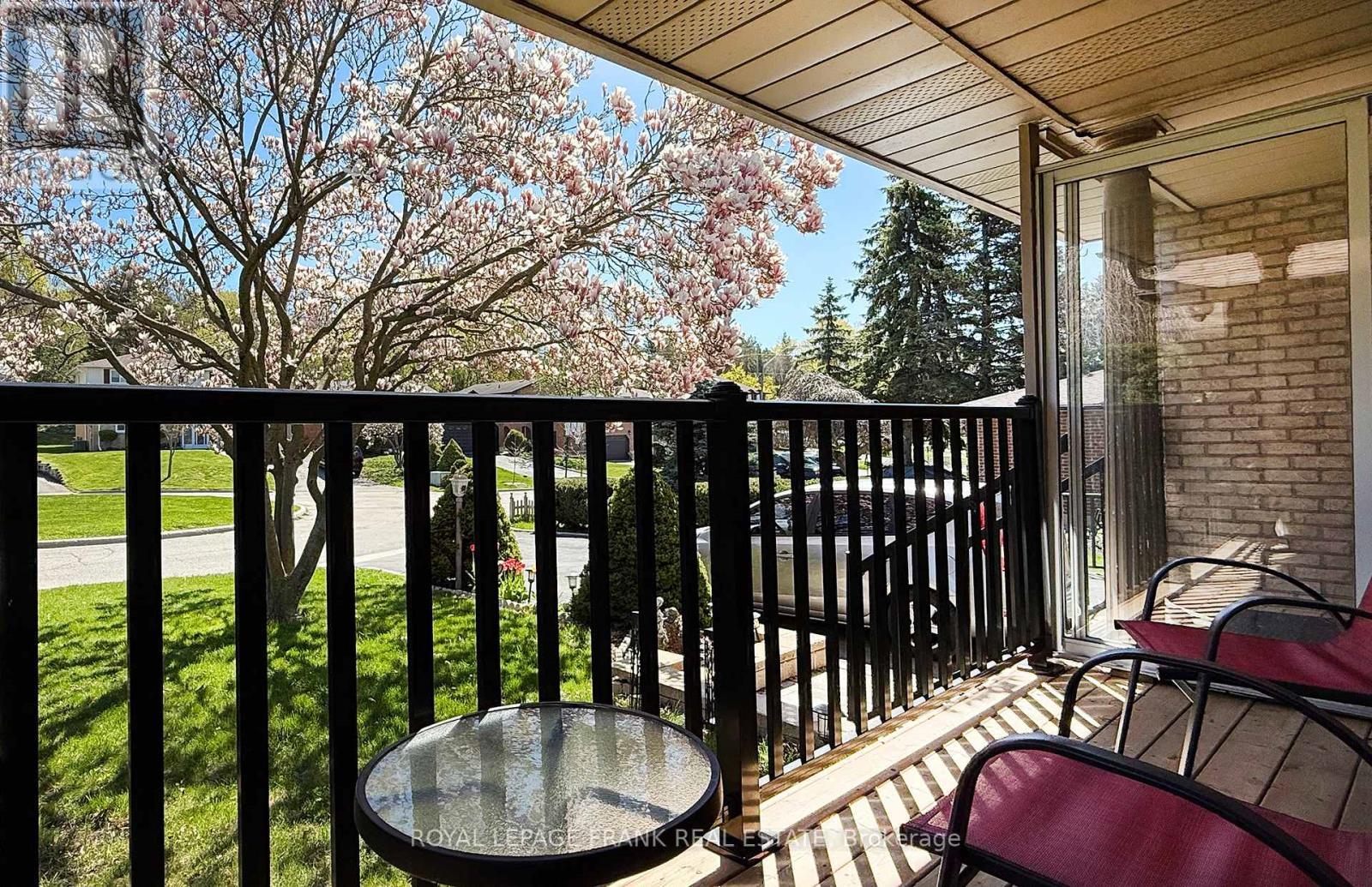 












312 CUMBERLAND COURT

,
Oshawa (Donevan),




Ontario
L1H8E7


