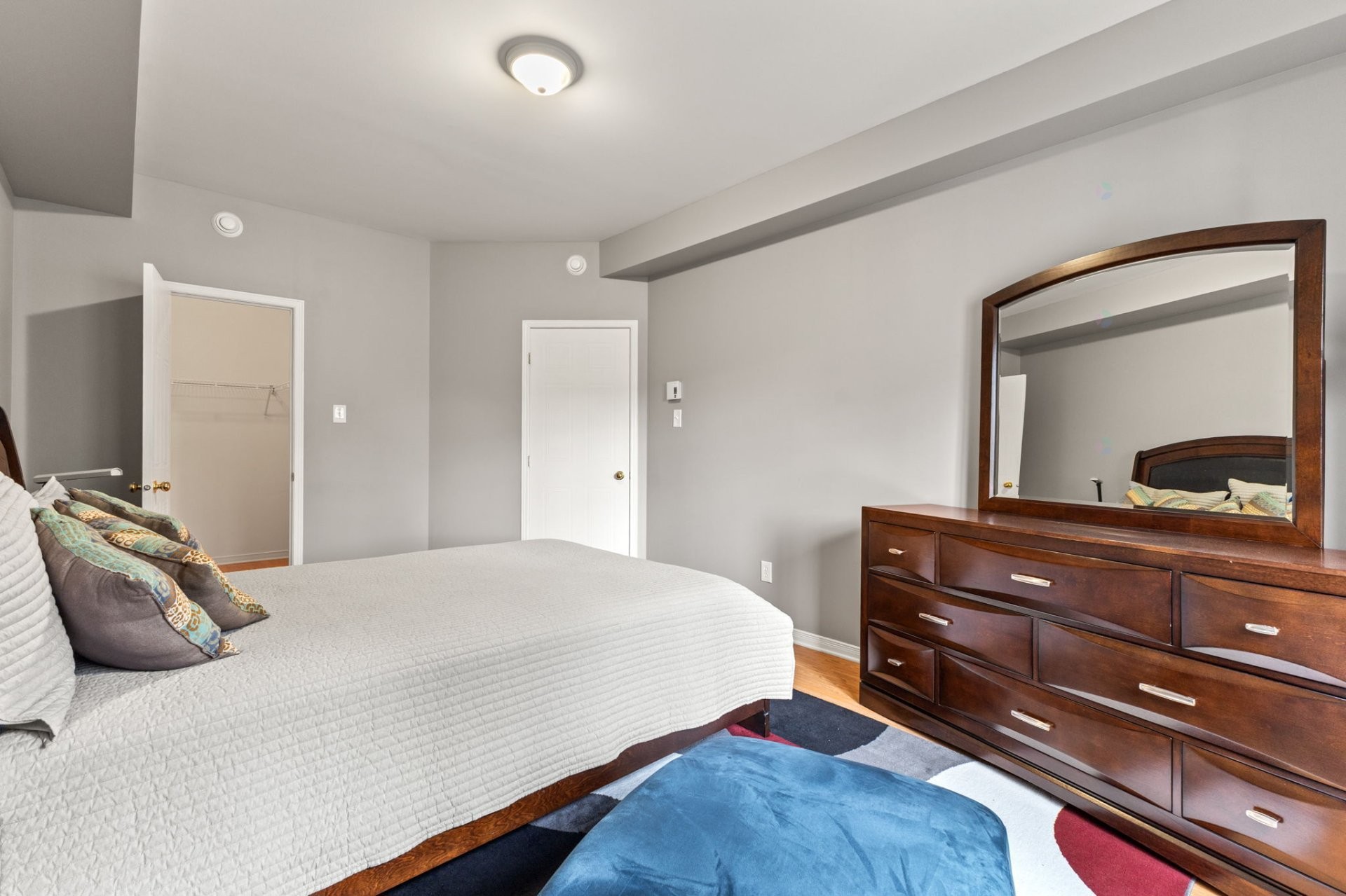 









62


Rue du Zénith

, 2,
Gatineau (Hull),




QC
J9A0A4

