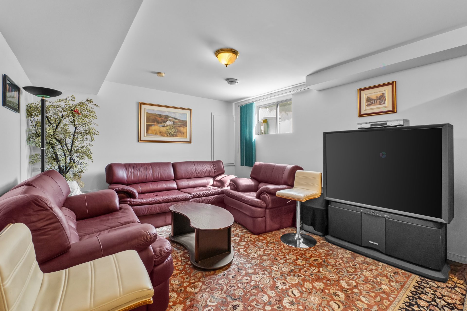 









6848


Rue Henri-Julien

,
Laval (Sainte-Rose),




QC
H7L5X7

