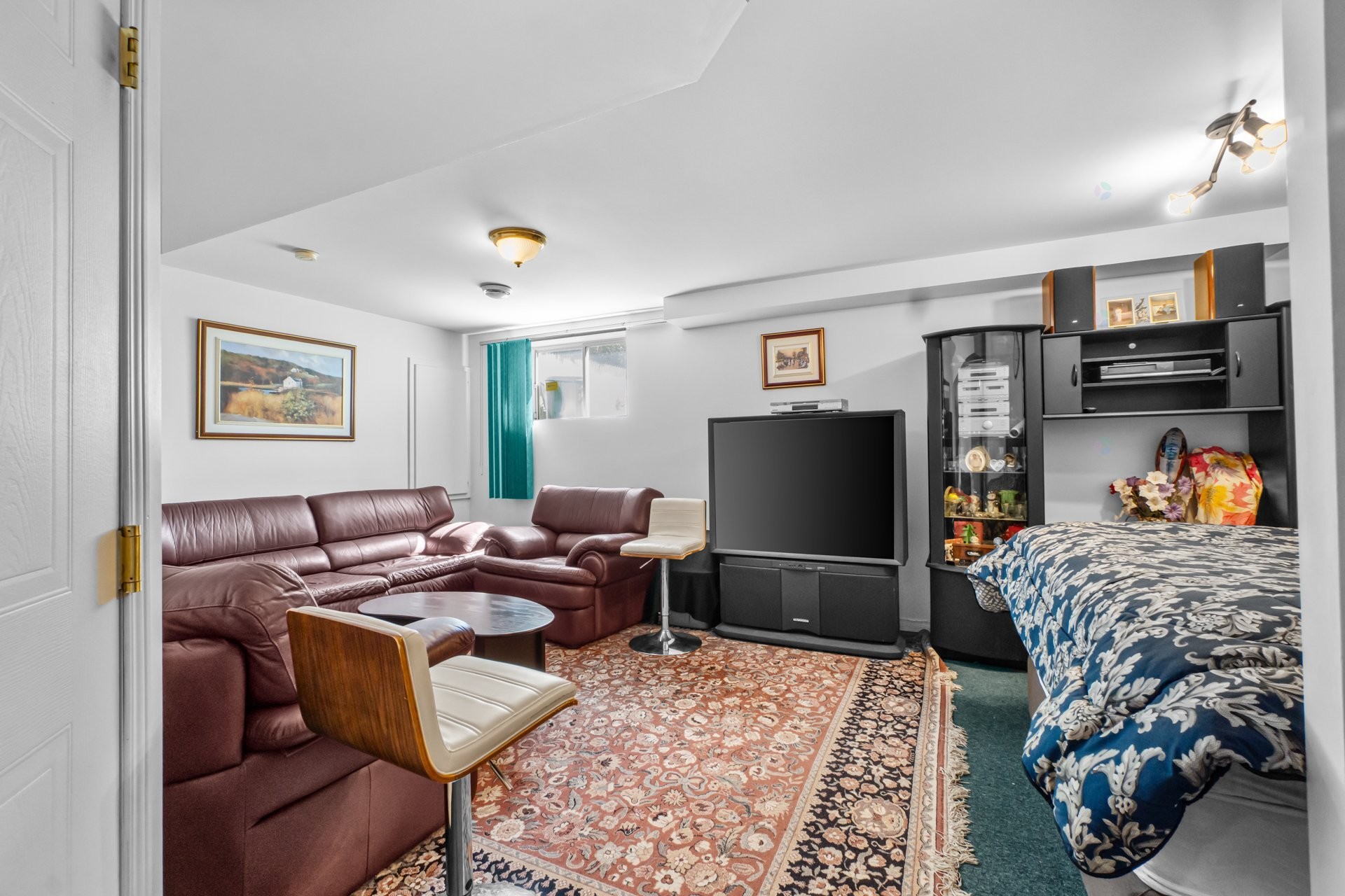 









6848


Rue Henri-Julien

,
Laval (Sainte-Rose),




QC
H7L5X7

