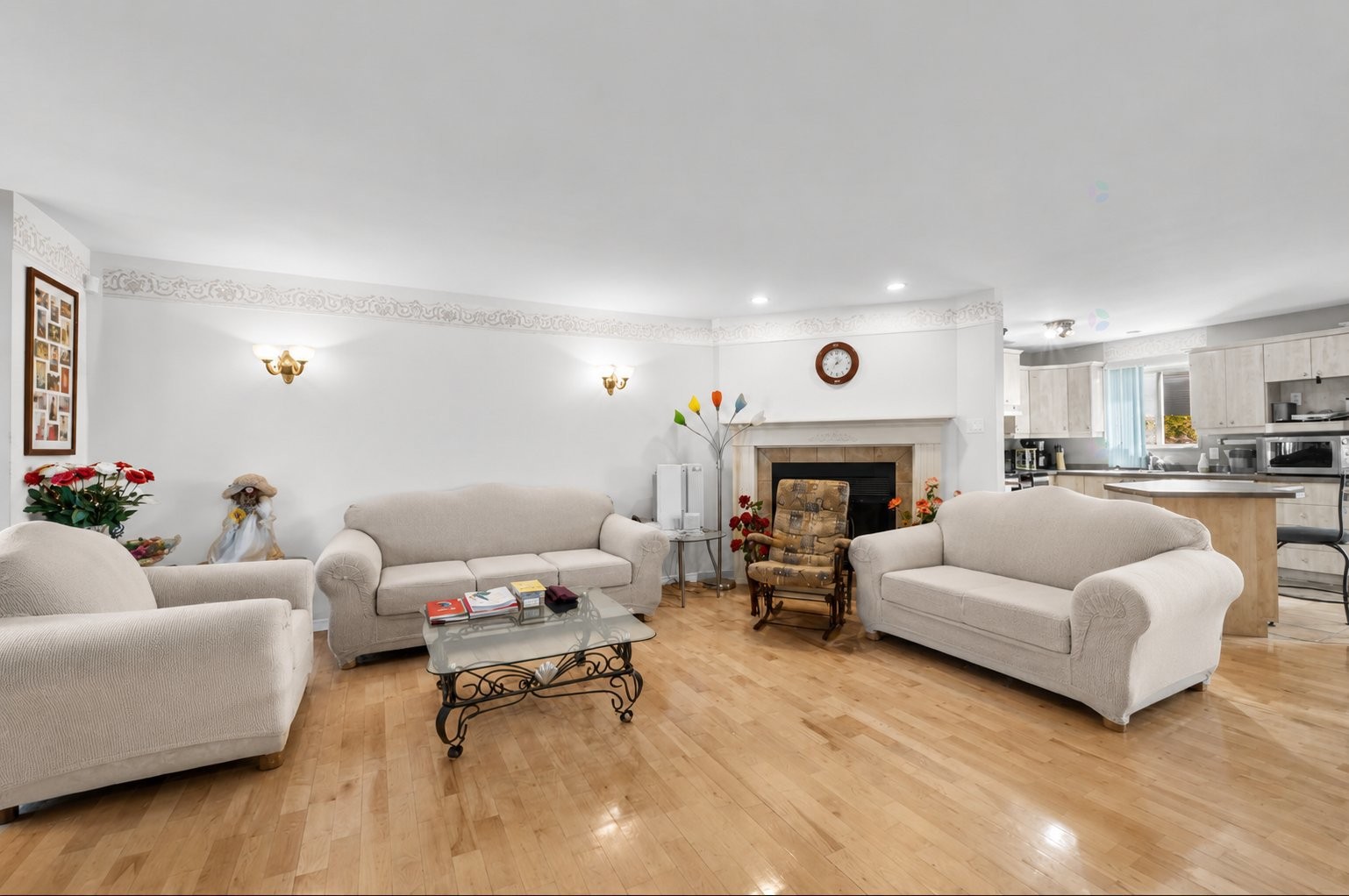 









6848


Rue Henri-Julien

,
Laval (Sainte-Rose),




QC
H7L5X7


