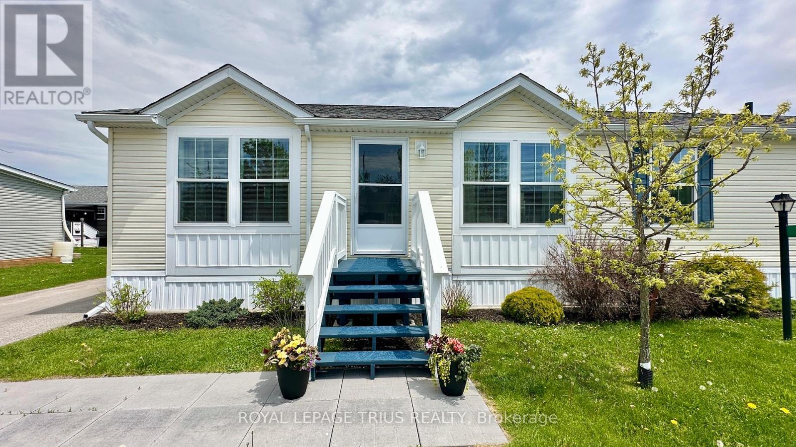 












4 CRICKLEWOOD CRESCENT

,
Haldimand (Nanticoke),




Ontario
N0A1L0


