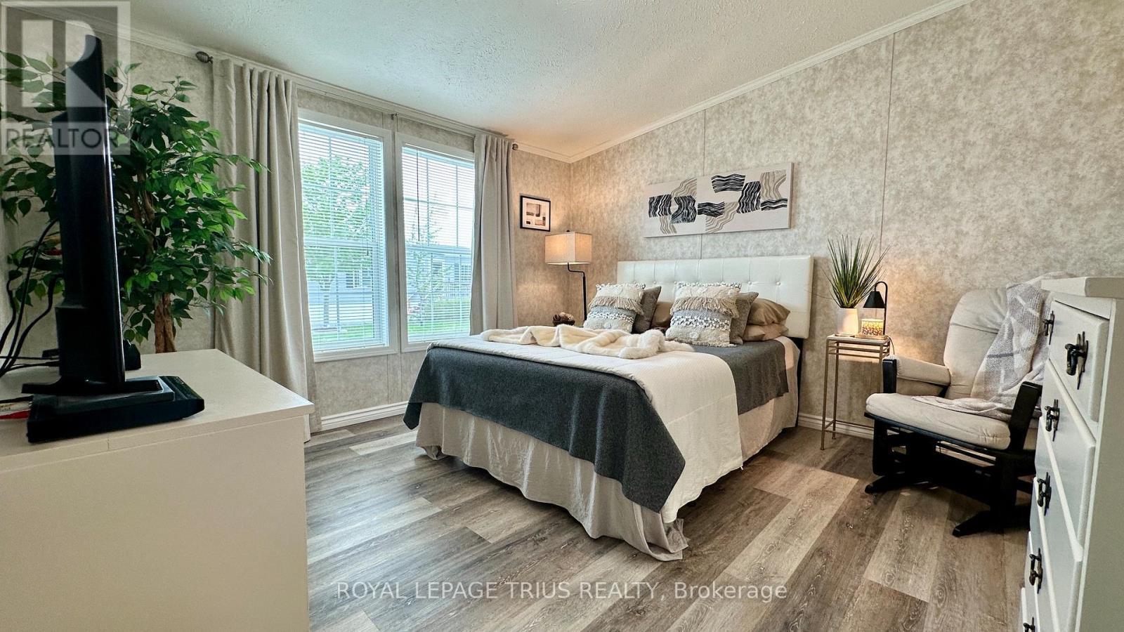 












4 CRICKLEWOOD CRESCENT

,
Haldimand (Nanticoke),




Ontario
N0A1L0

