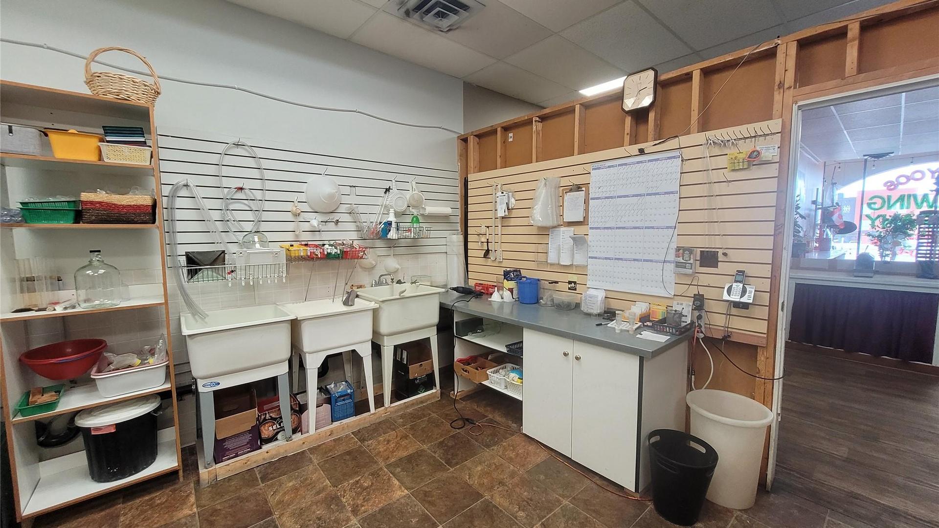 









9150


MAIN

Street, 6,
Osoyoos,




BC
V0H 1V0

