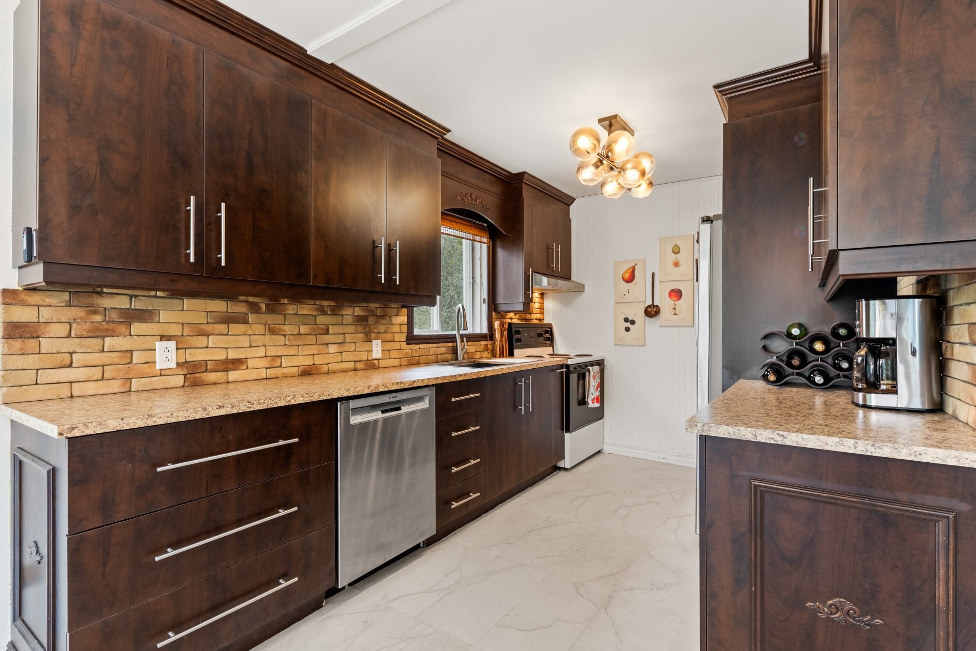 









14174


Rue Robert

,
Mirabel,




QC
J7N1R5

