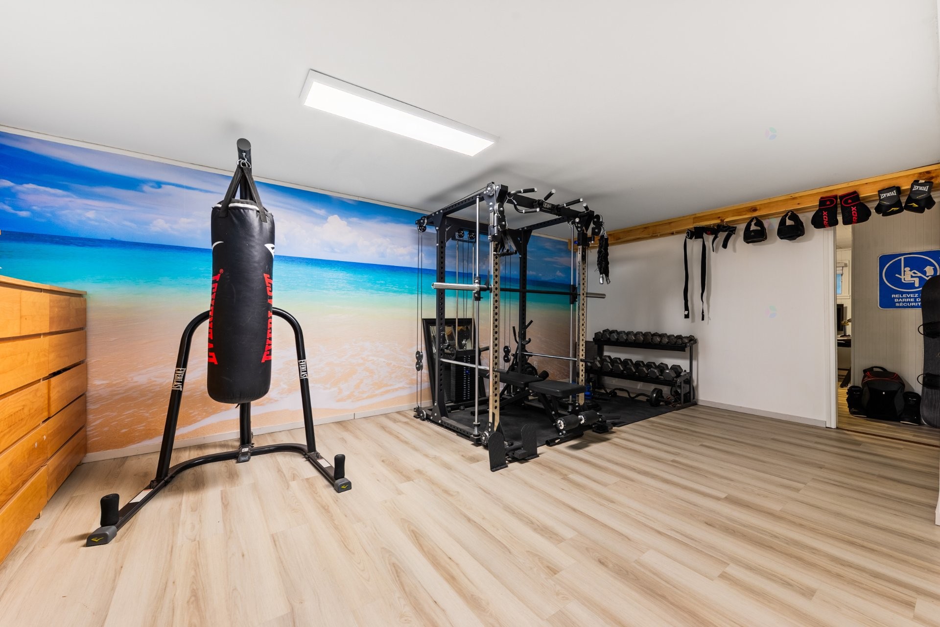 









14174


Rue Robert

,
Mirabel,




QC
J7N1R5

