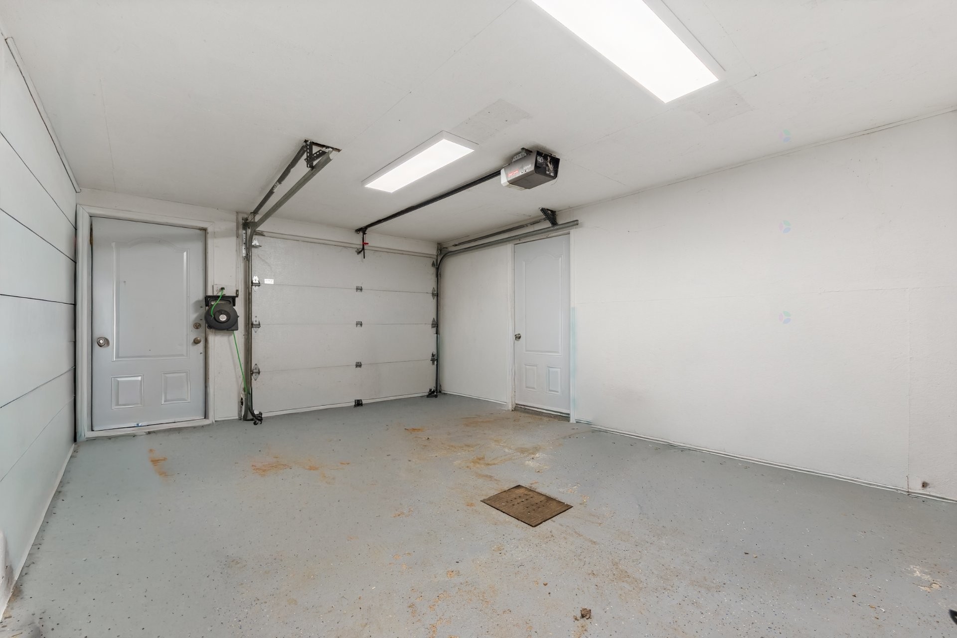 









14174


Rue Robert

,
Mirabel,




QC
J7N1R5

