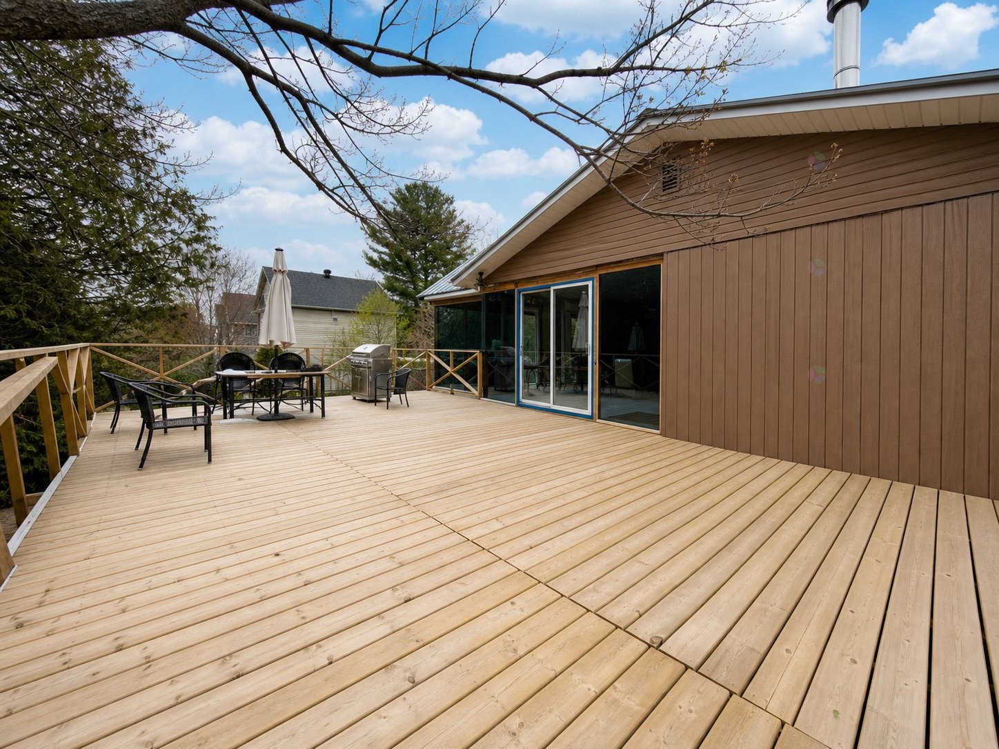 









14174


Rue Robert

,
Mirabel,




QC
J7N1R5

