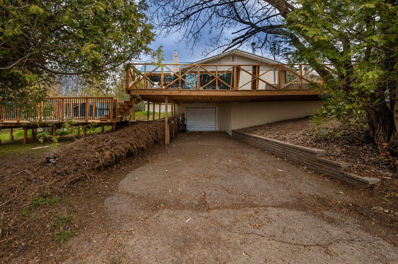 









14174


Rue Robert

,
Mirabel,




QC
J7N1R5

