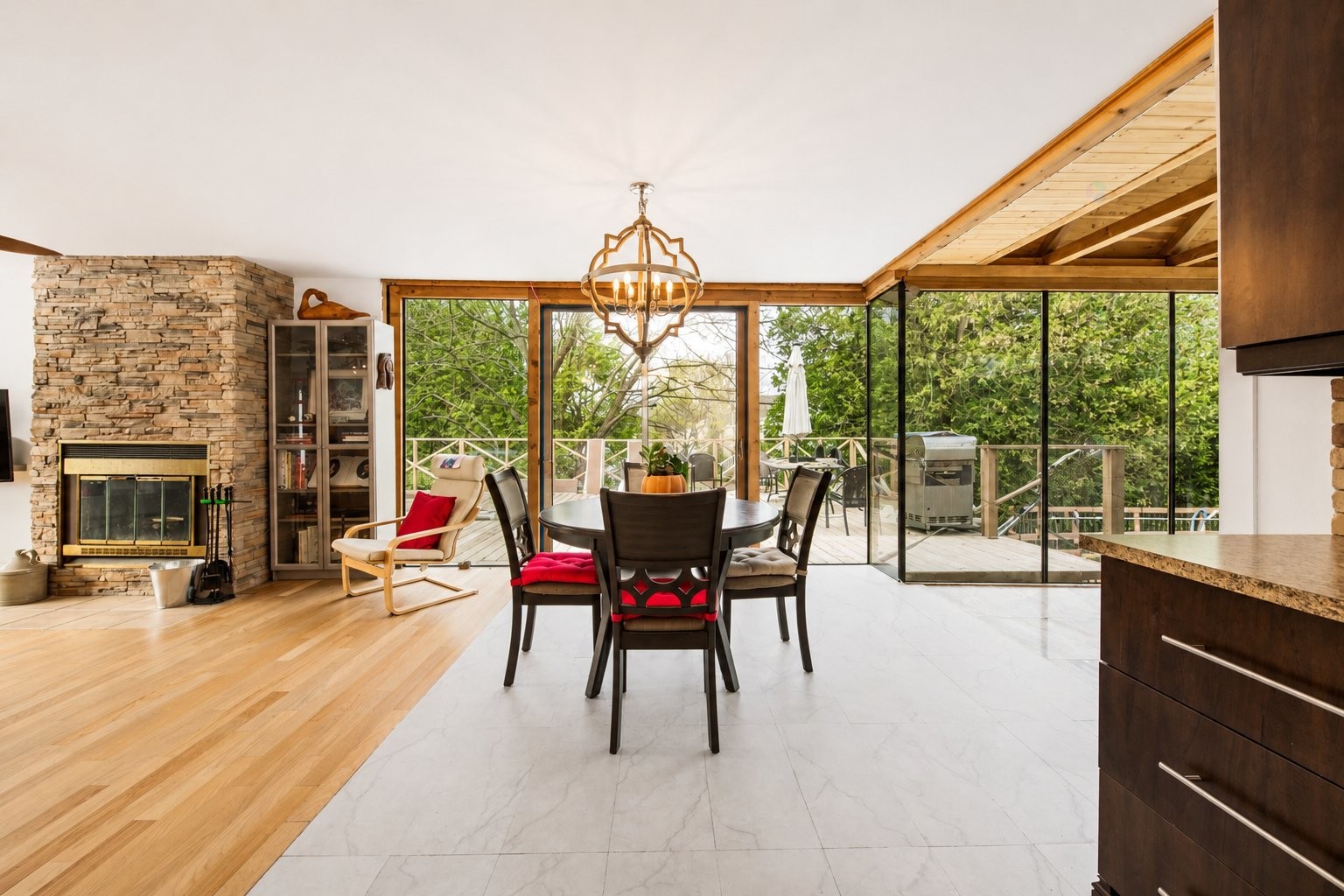 









14174


Rue Robert

,
Mirabel,




QC
J7N1R5

