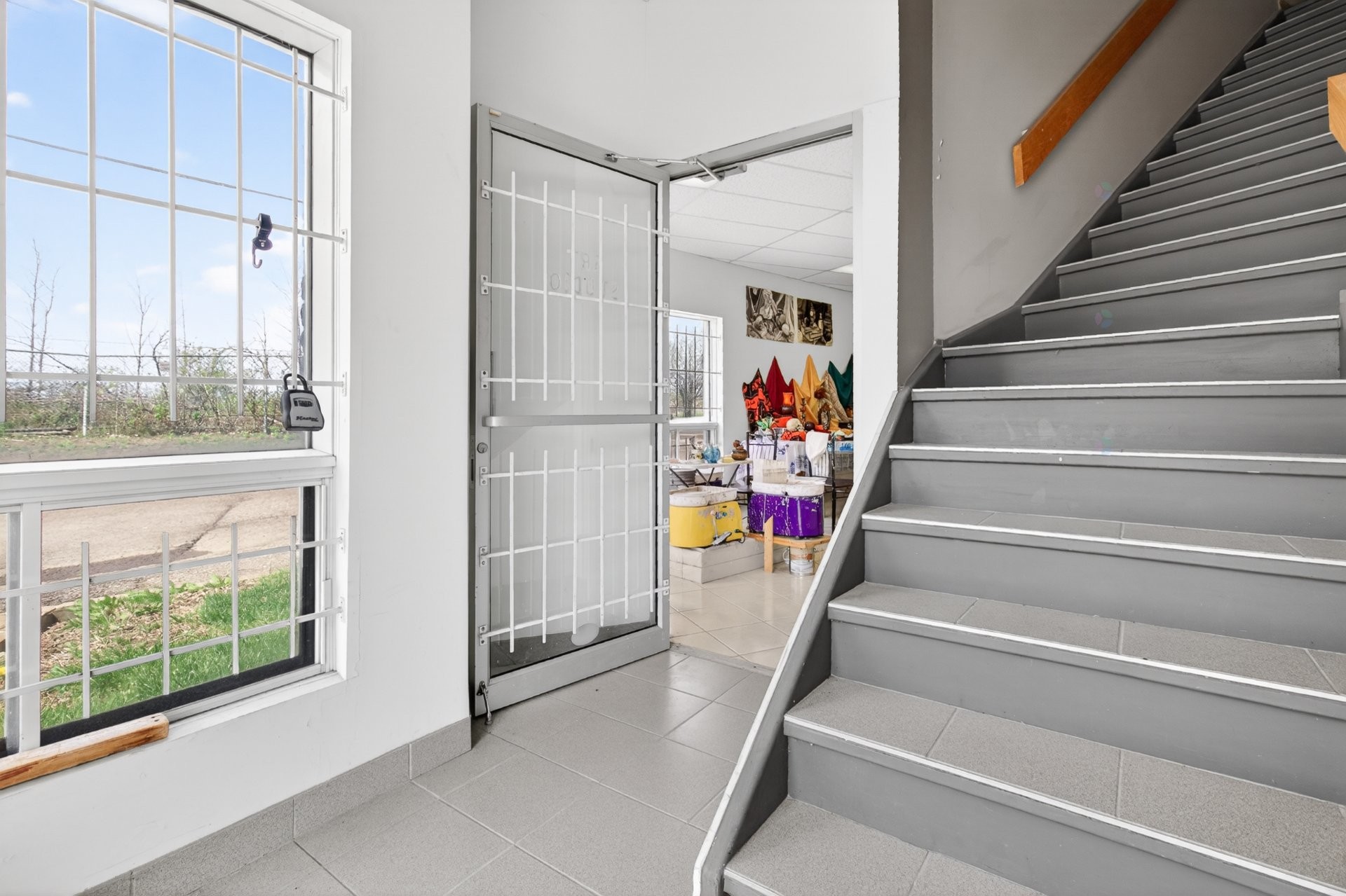 









1670


Place de Lierre

,
Laval (Vimont),




QC
H7G4X7

