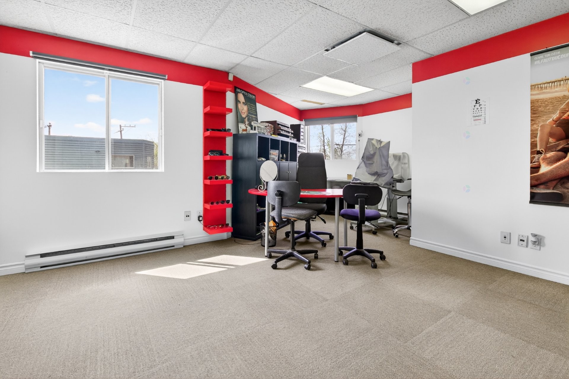 









1670


Place de Lierre

,
Laval (Vimont),




QC
H7G4X7

