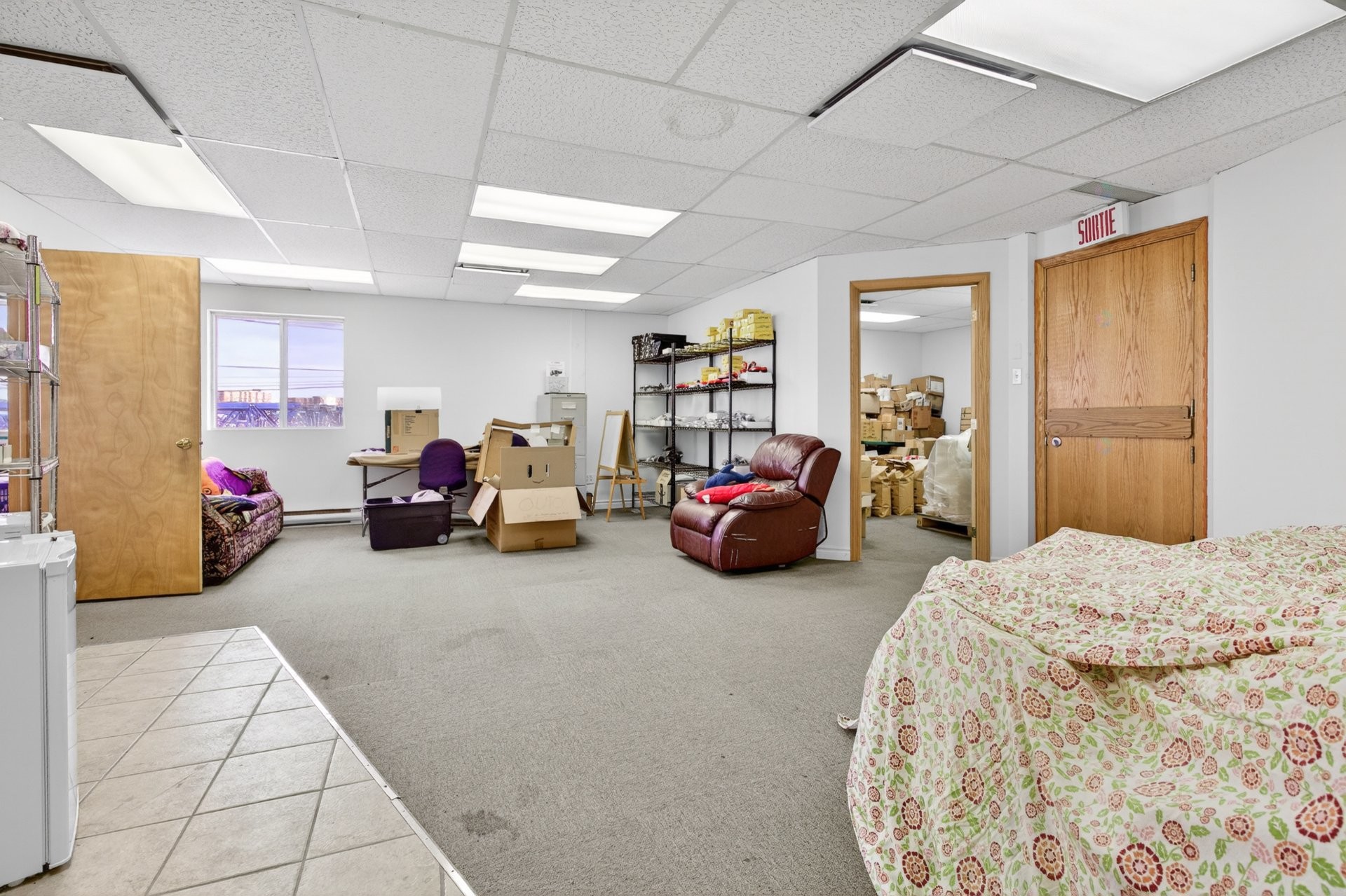 









1670


Place de Lierre

,
Laval (Vimont),




QC
H7G4X7

