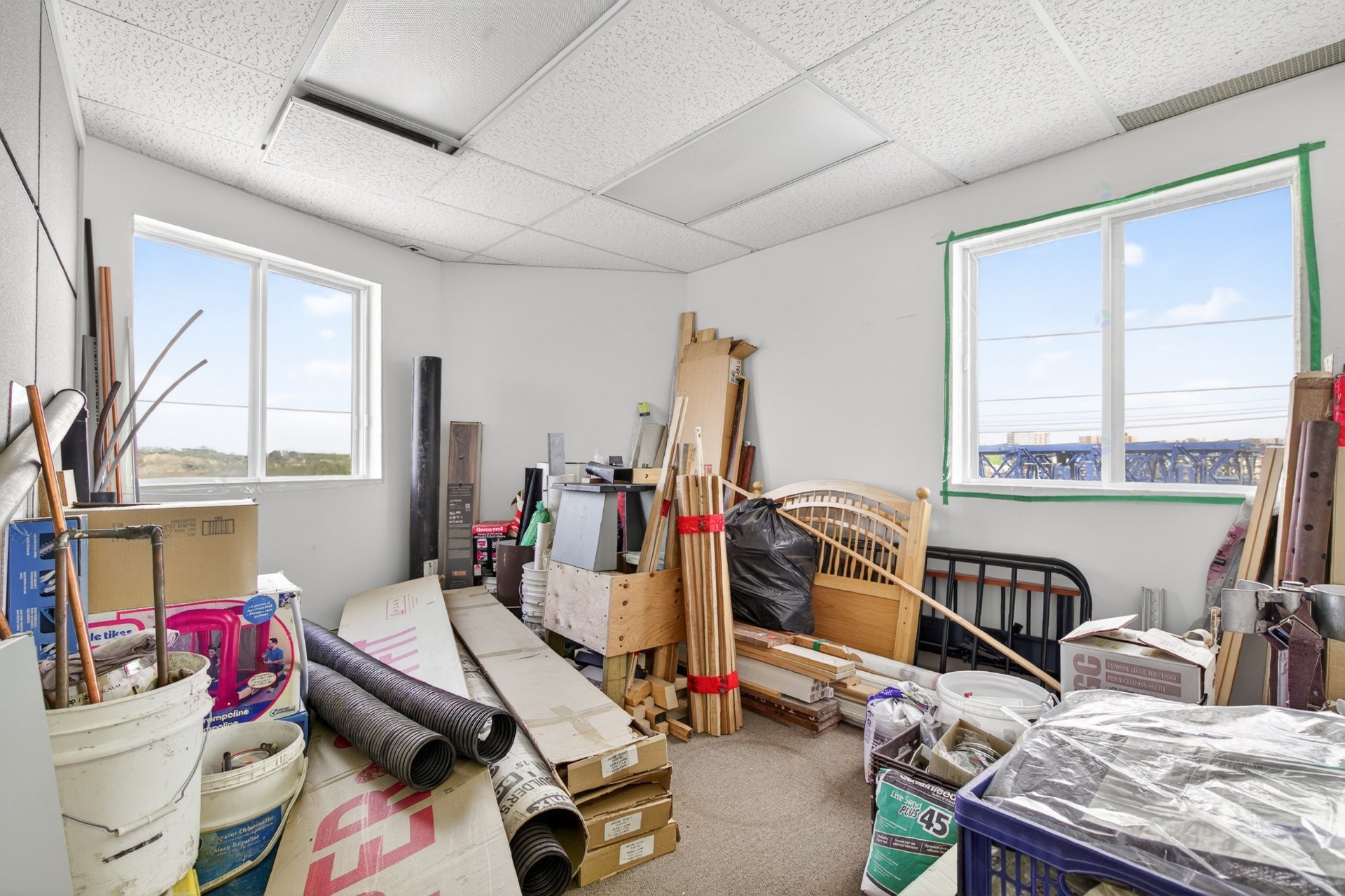 









1670


Place de Lierre

,
Laval (Vimont),




QC
H7G4X7

