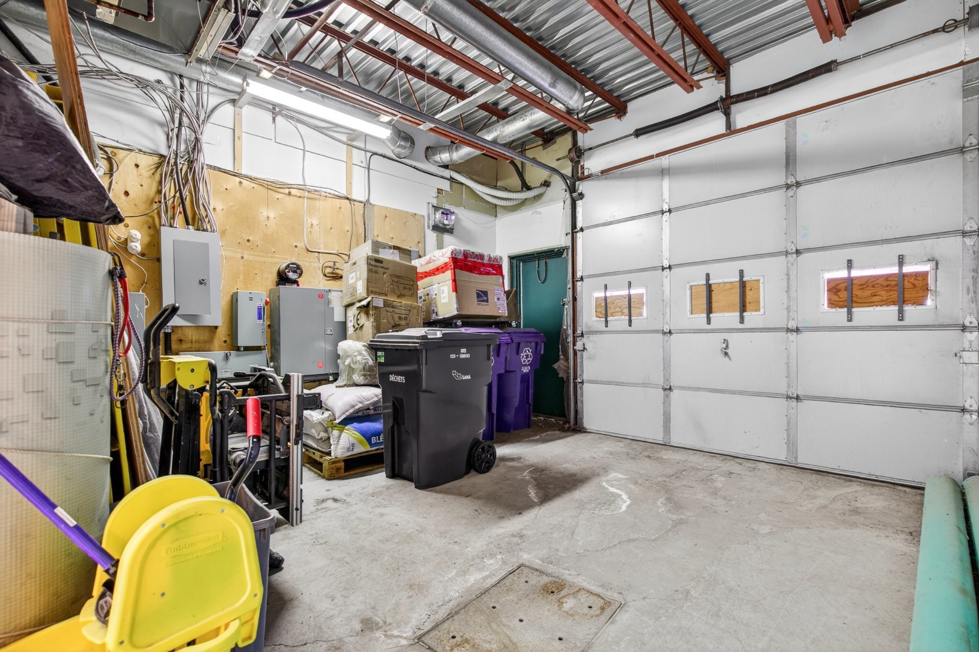 









1670


Place de Lierre

,
Laval (Vimont),




QC
H7G4X7

