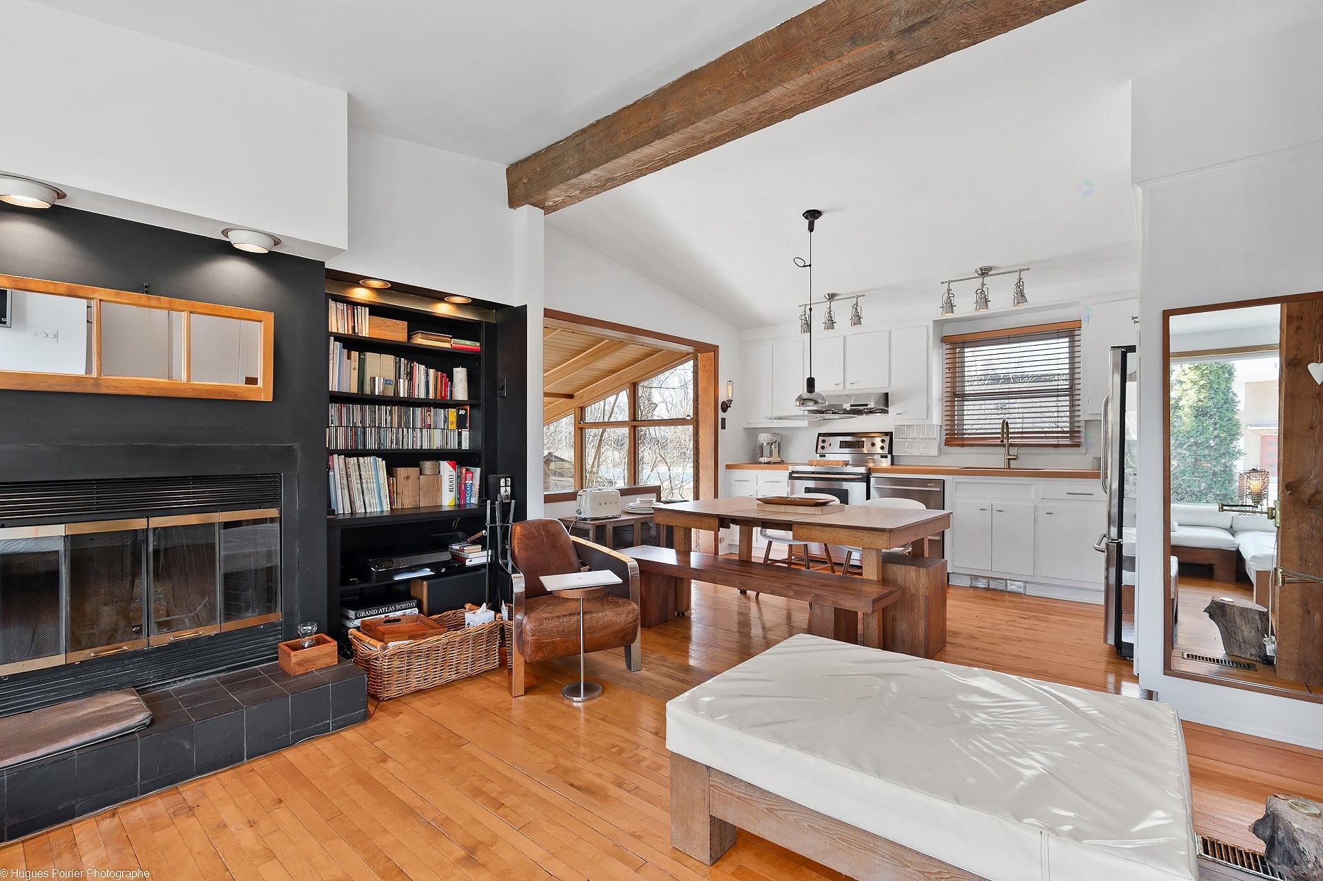 









3230


Rue McCarthy

,
Montréal (Saint-Laurent),




QC
H4K2A2

