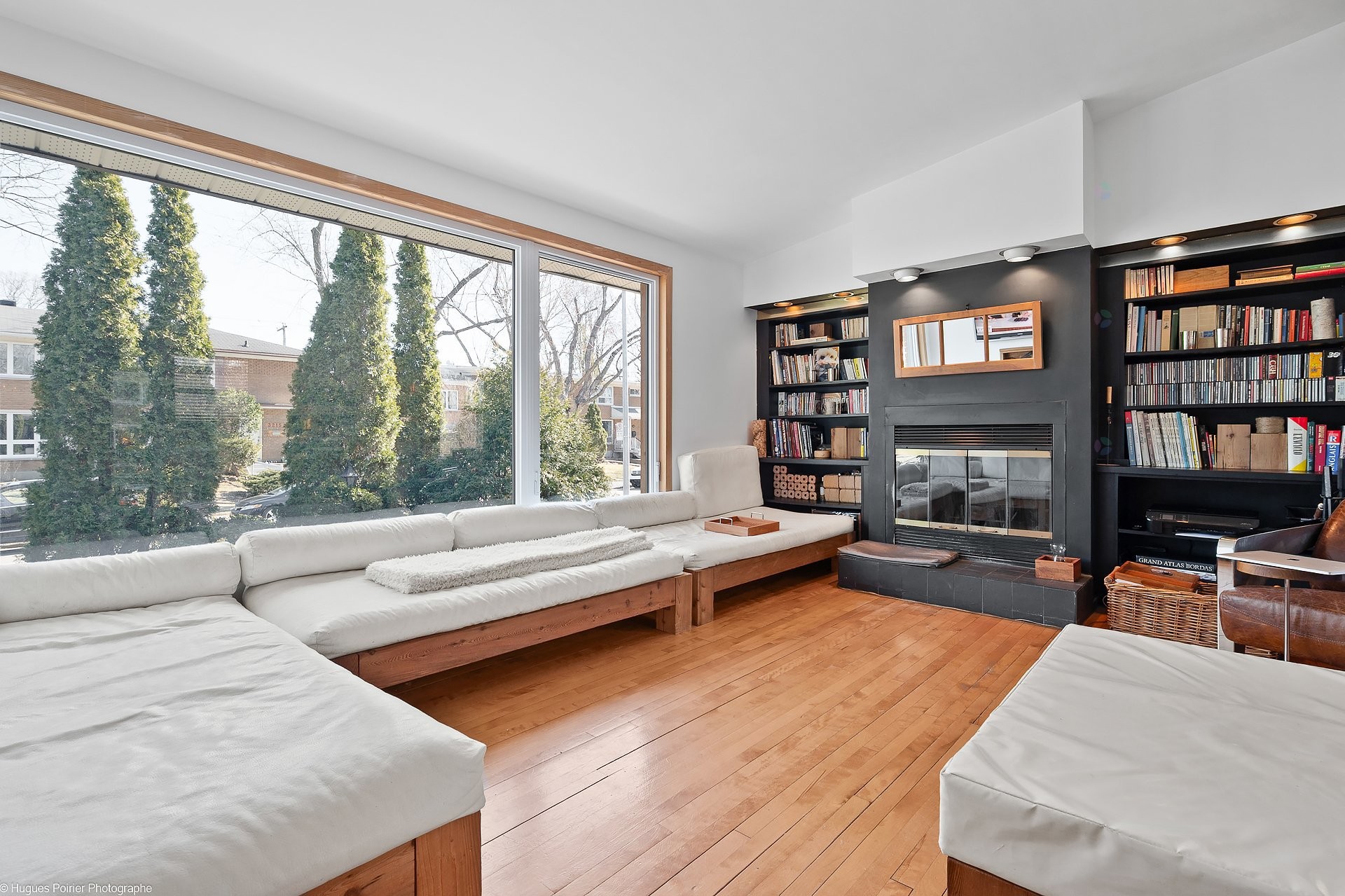 









3230


Rue McCarthy

,
Montréal (Saint-Laurent),




QC
H4K2A2


