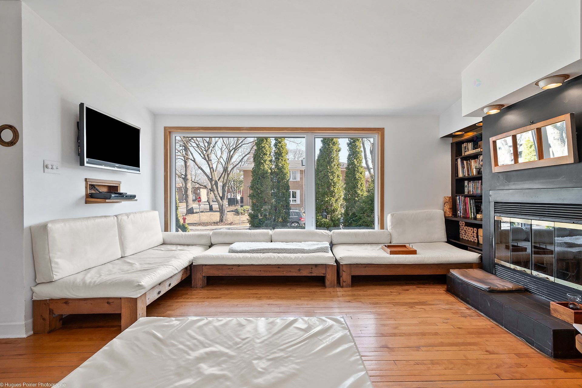 









3230


Rue McCarthy

,
Montréal (Saint-Laurent),




QC
H4K2A2

