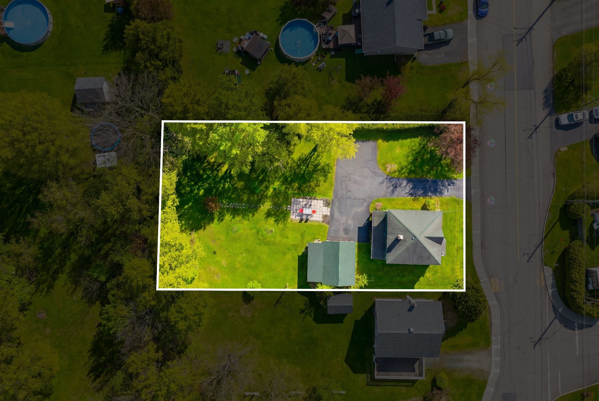 









120


Rue Nicolas-Viel

,
Magog,




QC
J1X3T9

