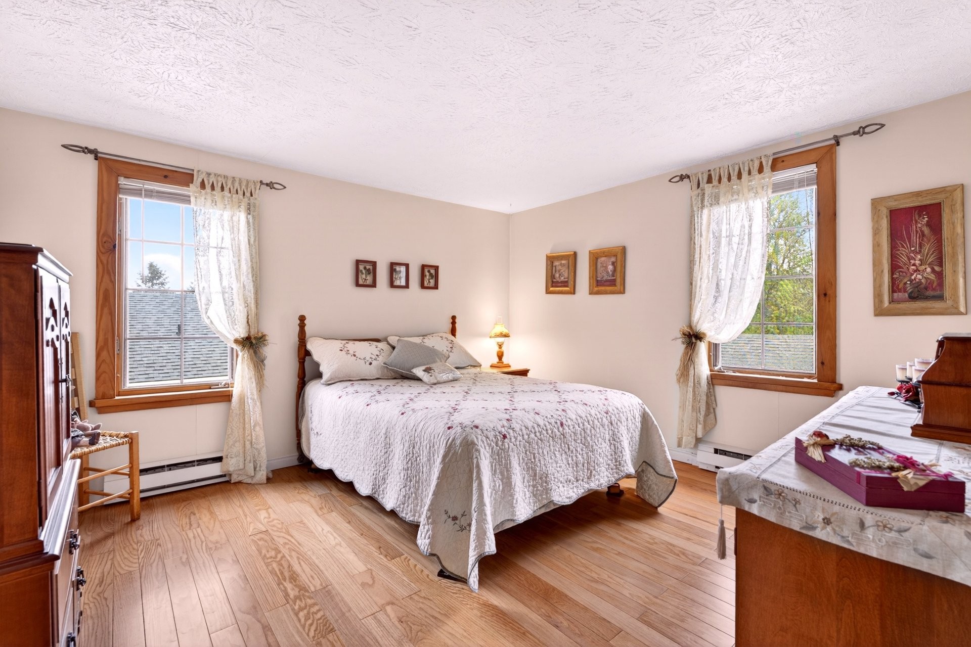 









120


Rue Nicolas-Viel

,
Magog,




QC
J1X3T9

