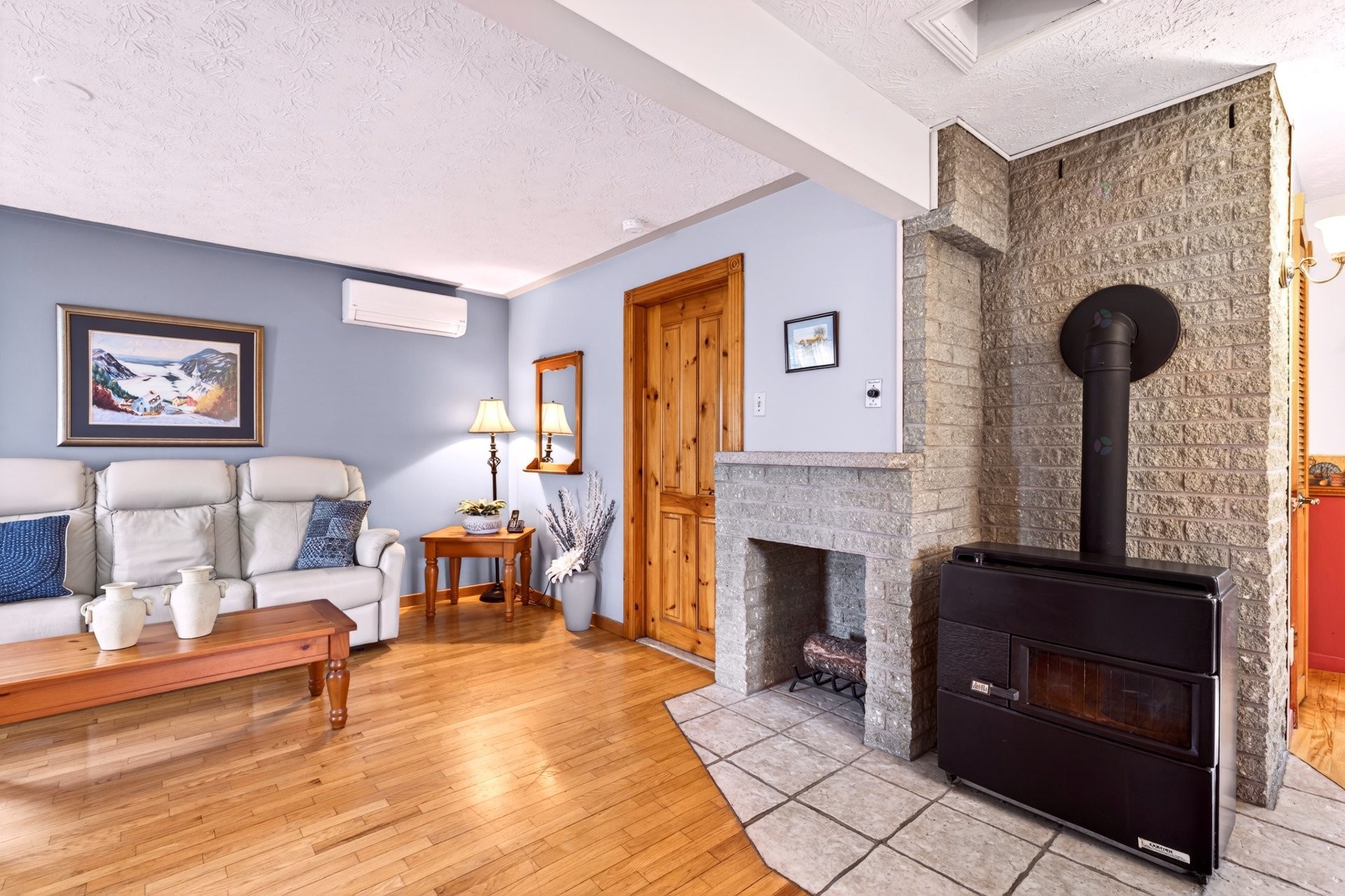 









120


Rue Nicolas-Viel

,
Magog,




QC
J1X3T9

