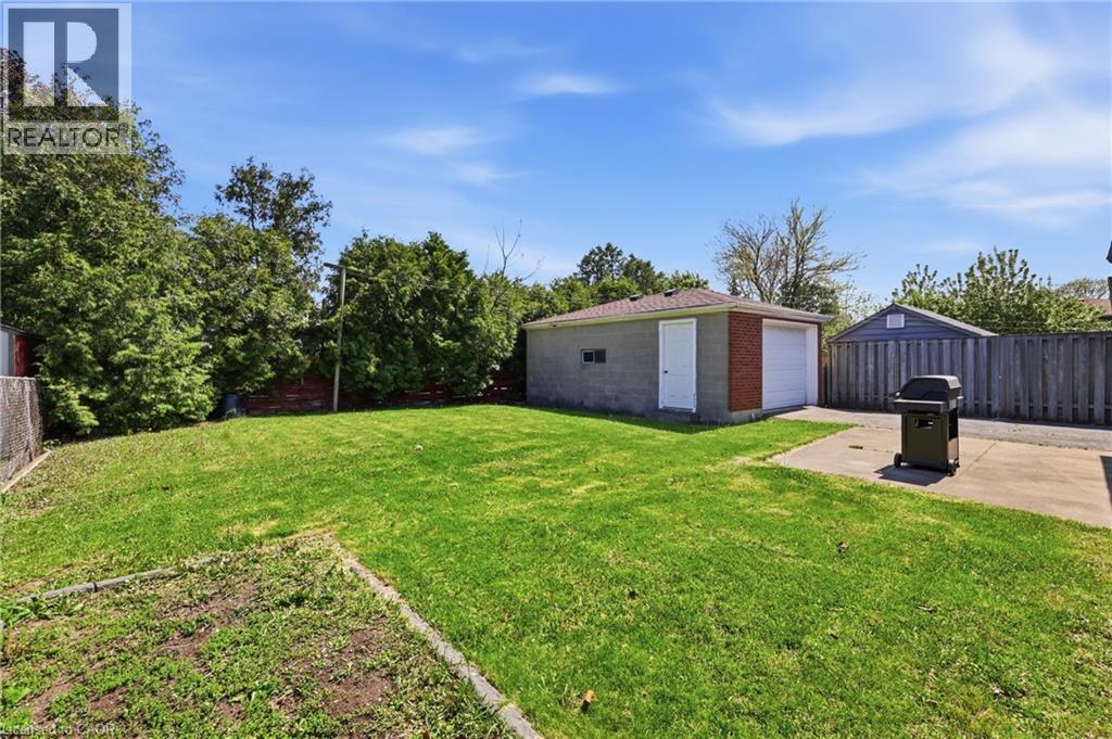 












168 NUGENT Drive

,
Hamilton,




Ontario
L8H2N4

