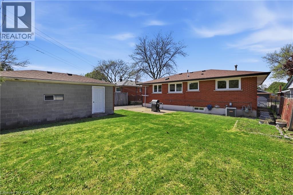 












168 NUGENT Drive

,
Hamilton,




Ontario
L8H2N4

