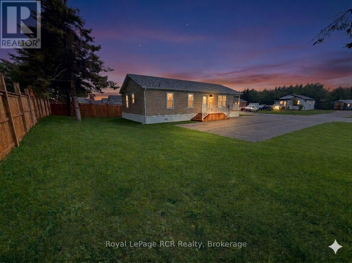 












210 SPRUCE DRIVE

,
West Grey,




Ontario
N4N3B8


