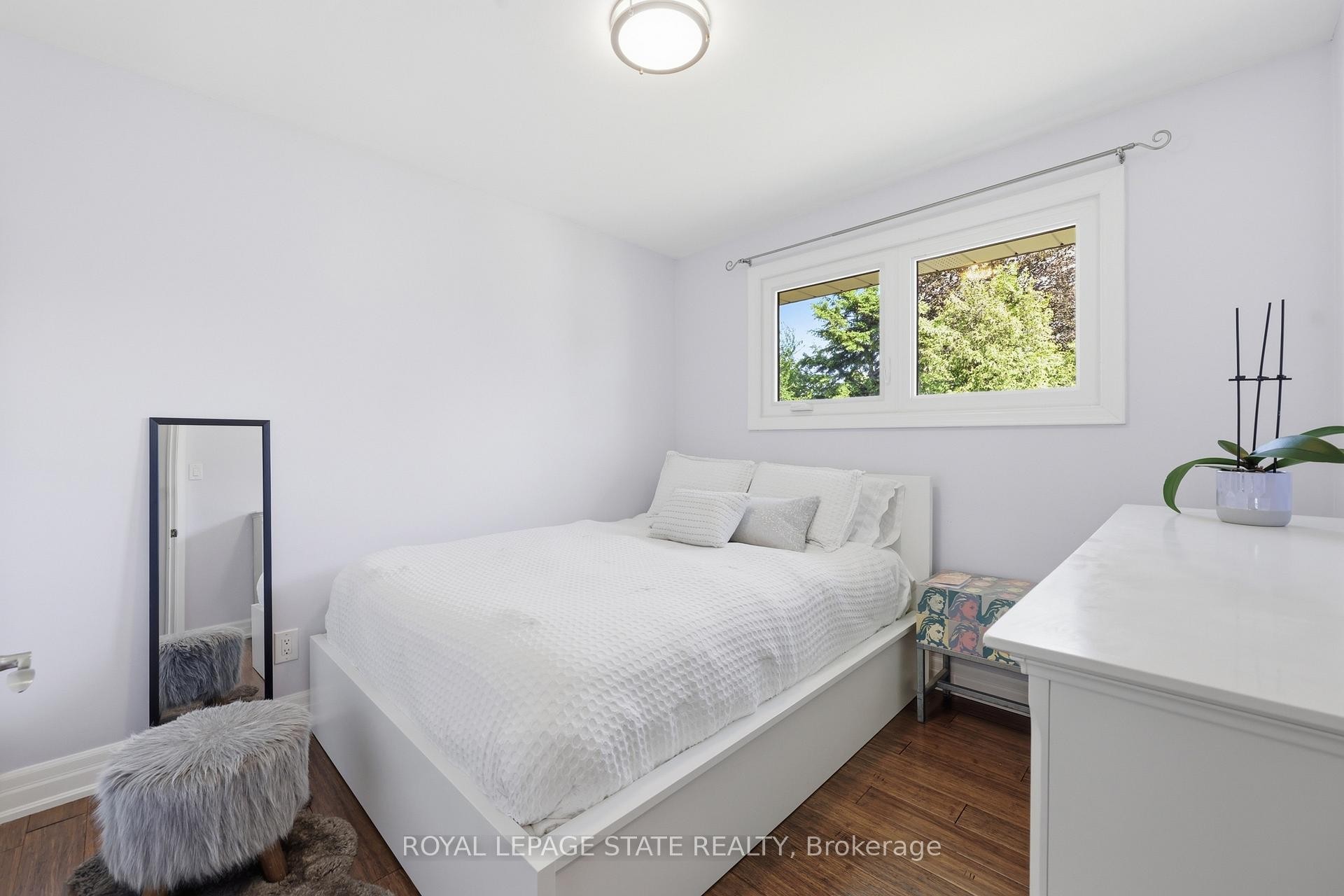 









168


Nugent

Drive,
Hamilton,




ON
L8H 2N4

