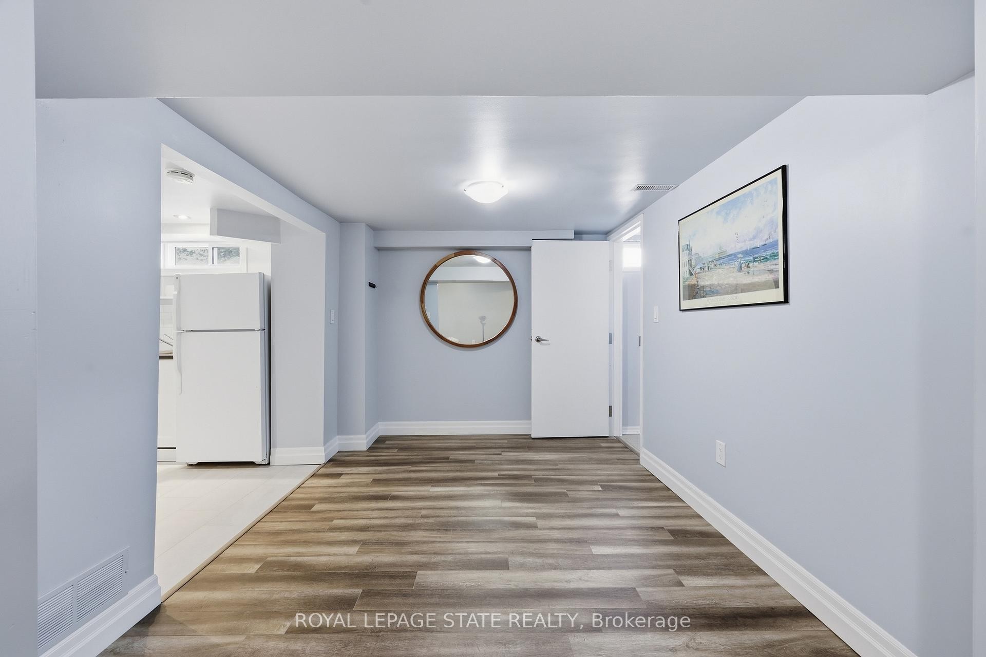 









168


Nugent

Drive,
Hamilton,




ON
L8H 2N4

