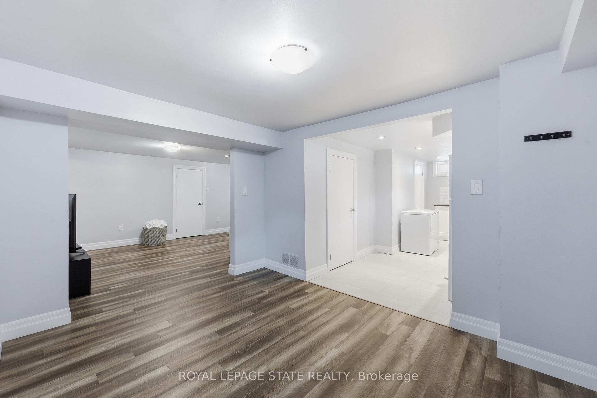 









168


Nugent

Drive,
Hamilton,




ON
L8H 2N4

