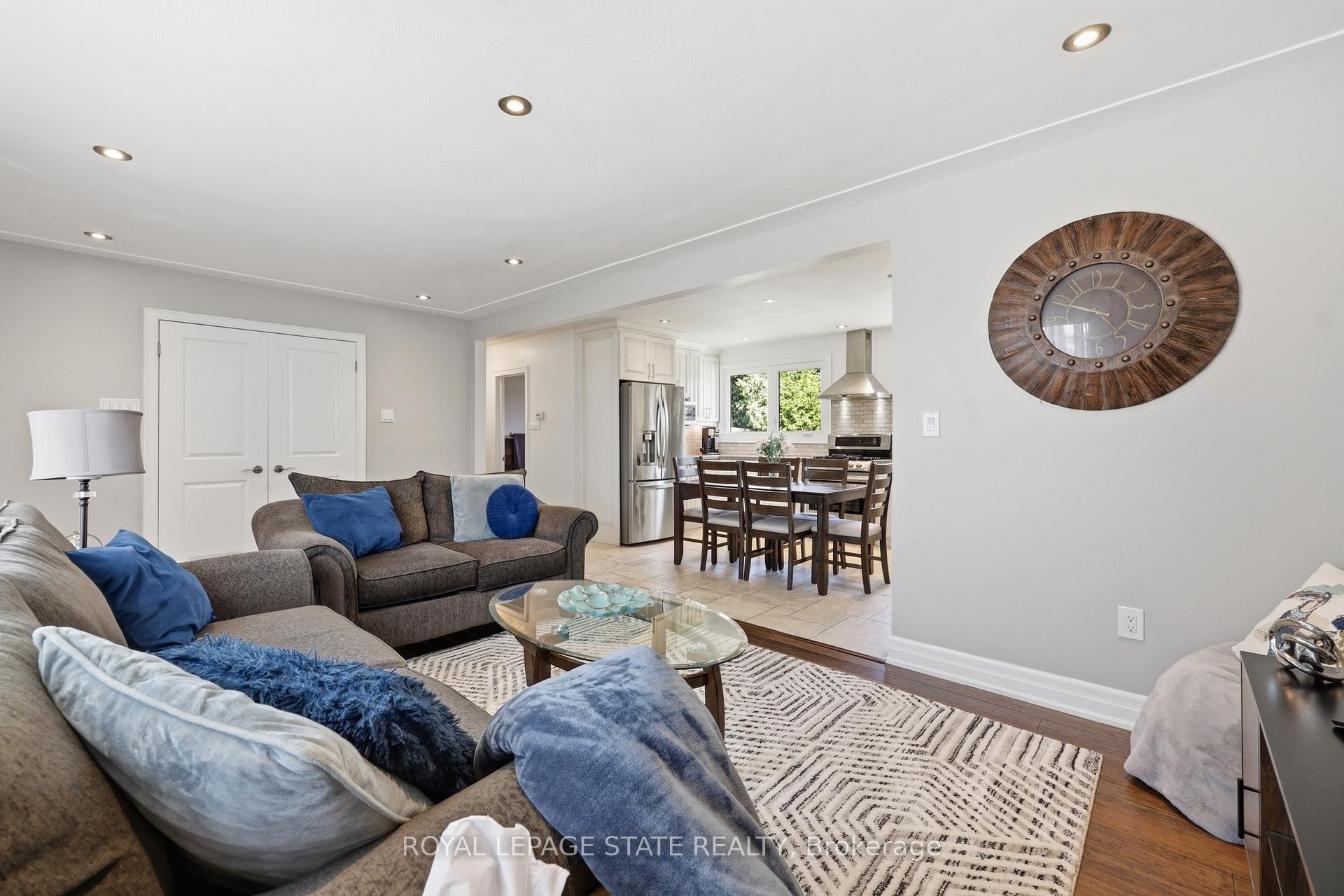









168


Nugent

Drive,
Hamilton,




ON
L8H 2N4

