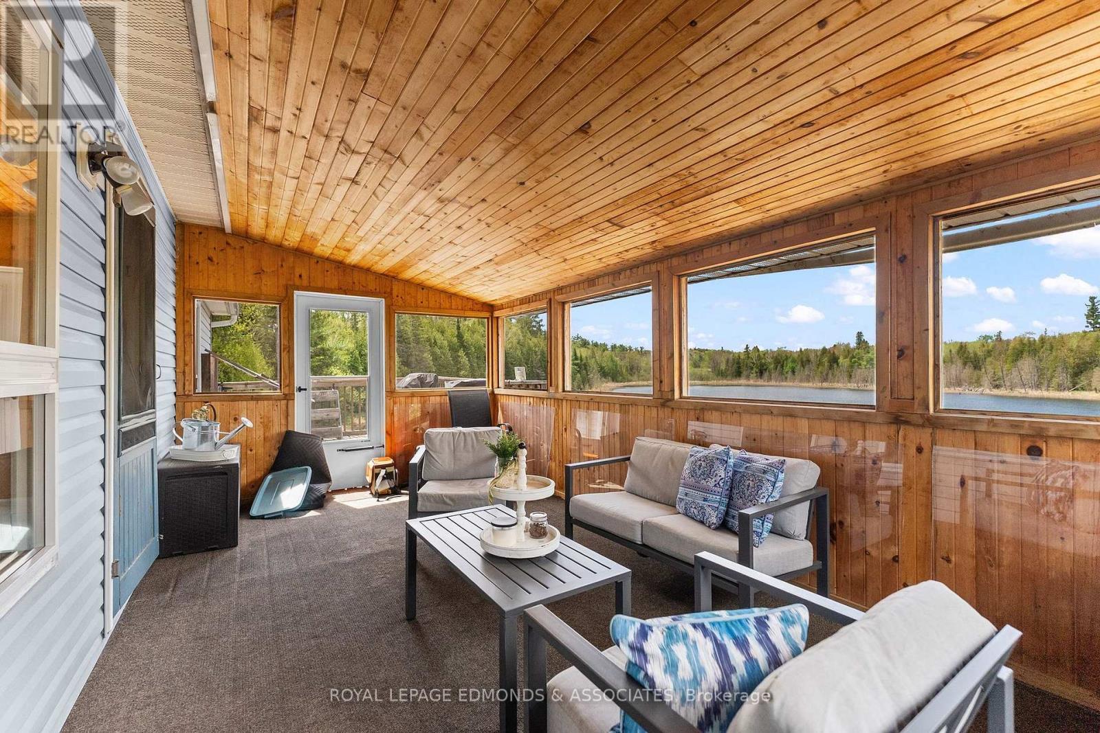 












164 GARDEN LAKE TRAIL

,
Whitewater Region,




Ontario
K0J1Y0

